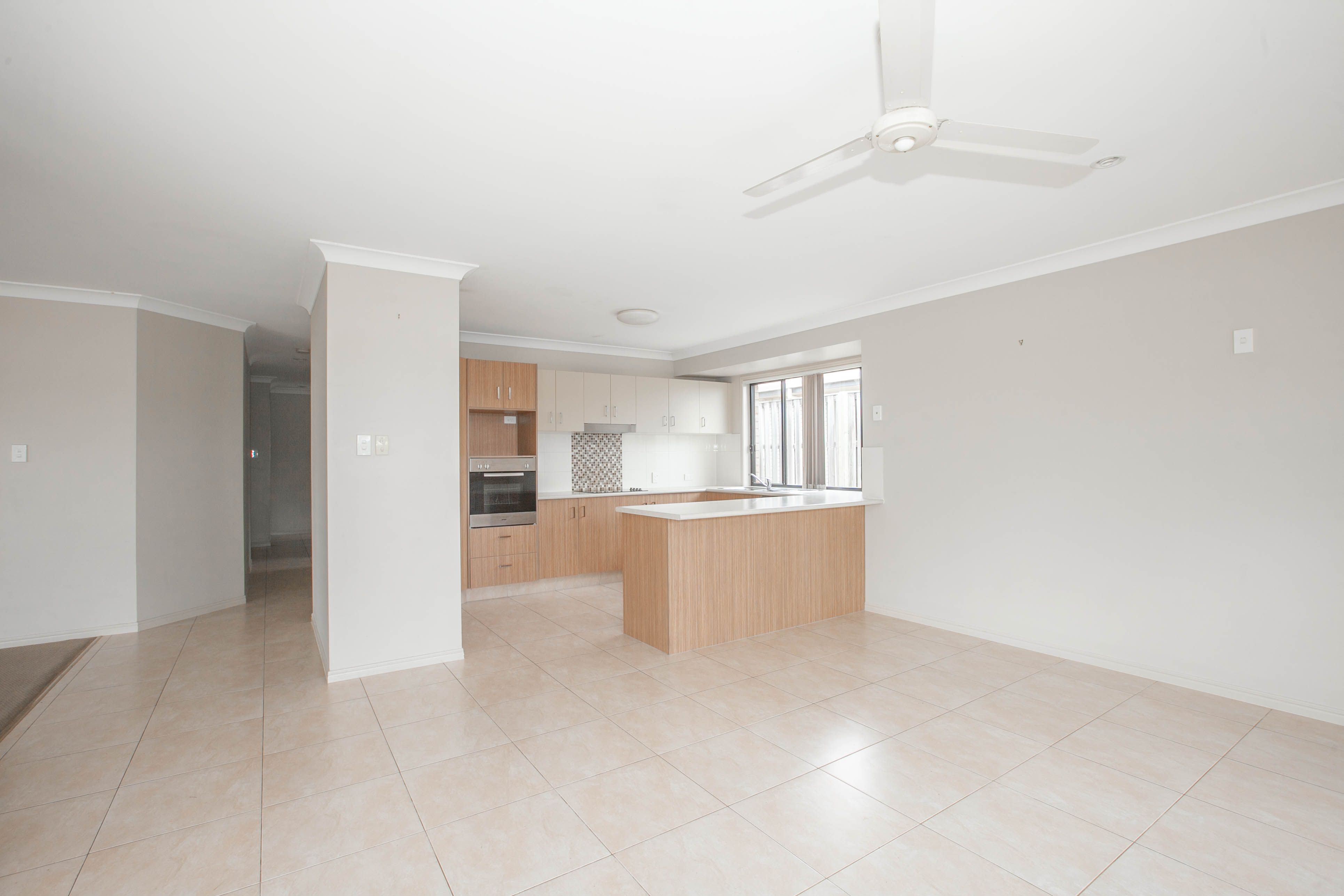 17 Siedofsky Street, Redbank Plains, QLD 4301