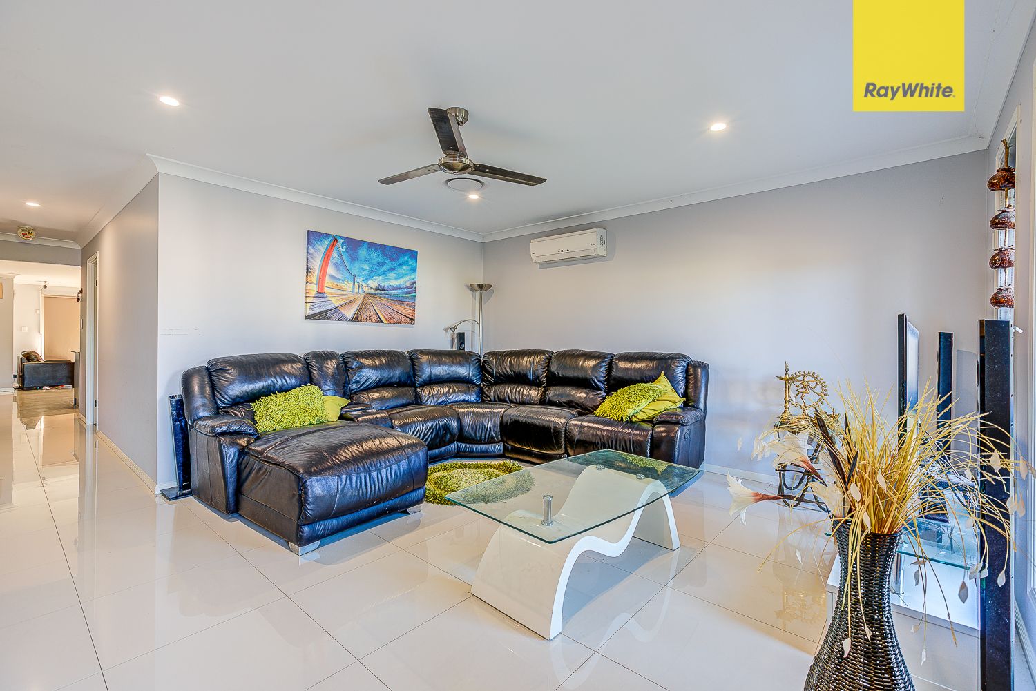 13 Appian Way, Loganlea, QLD 4131
