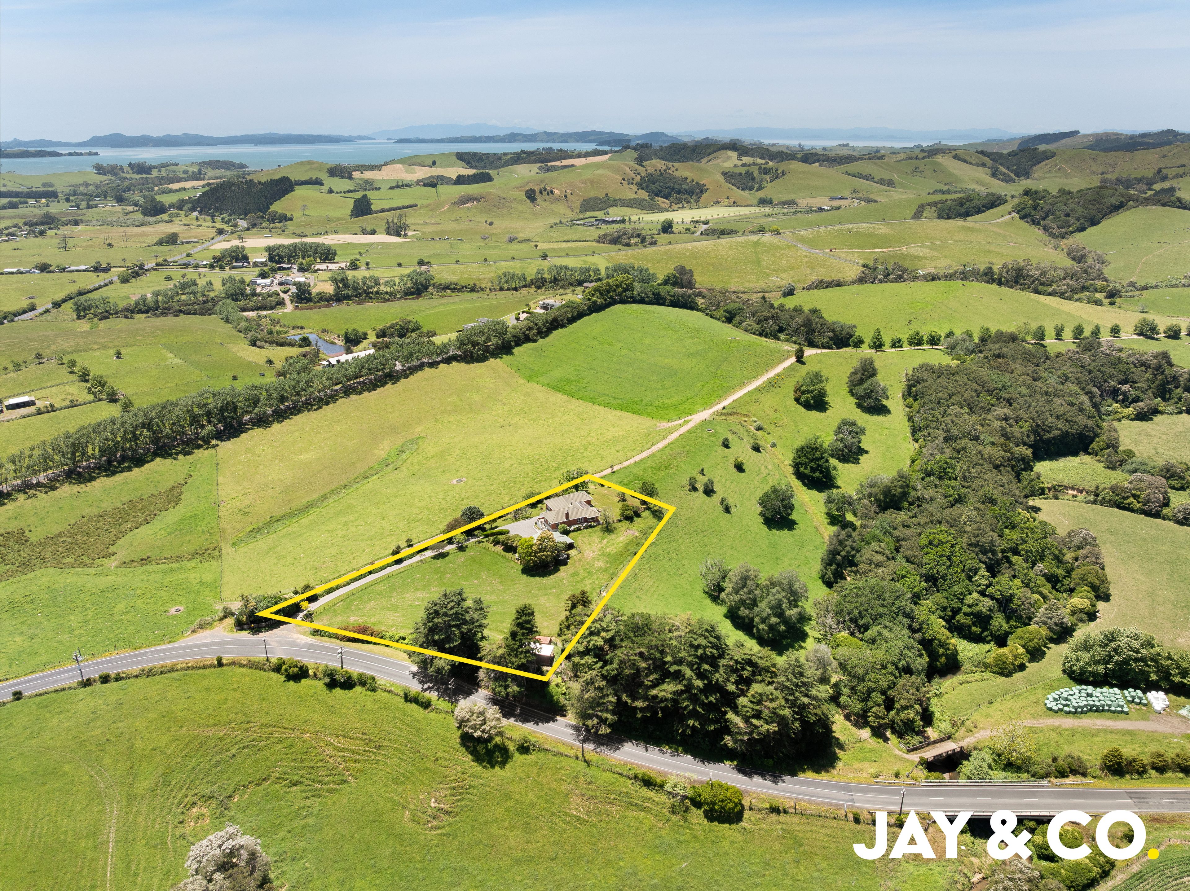 30 Ness Valley Road, Ness Valley, Manukau City