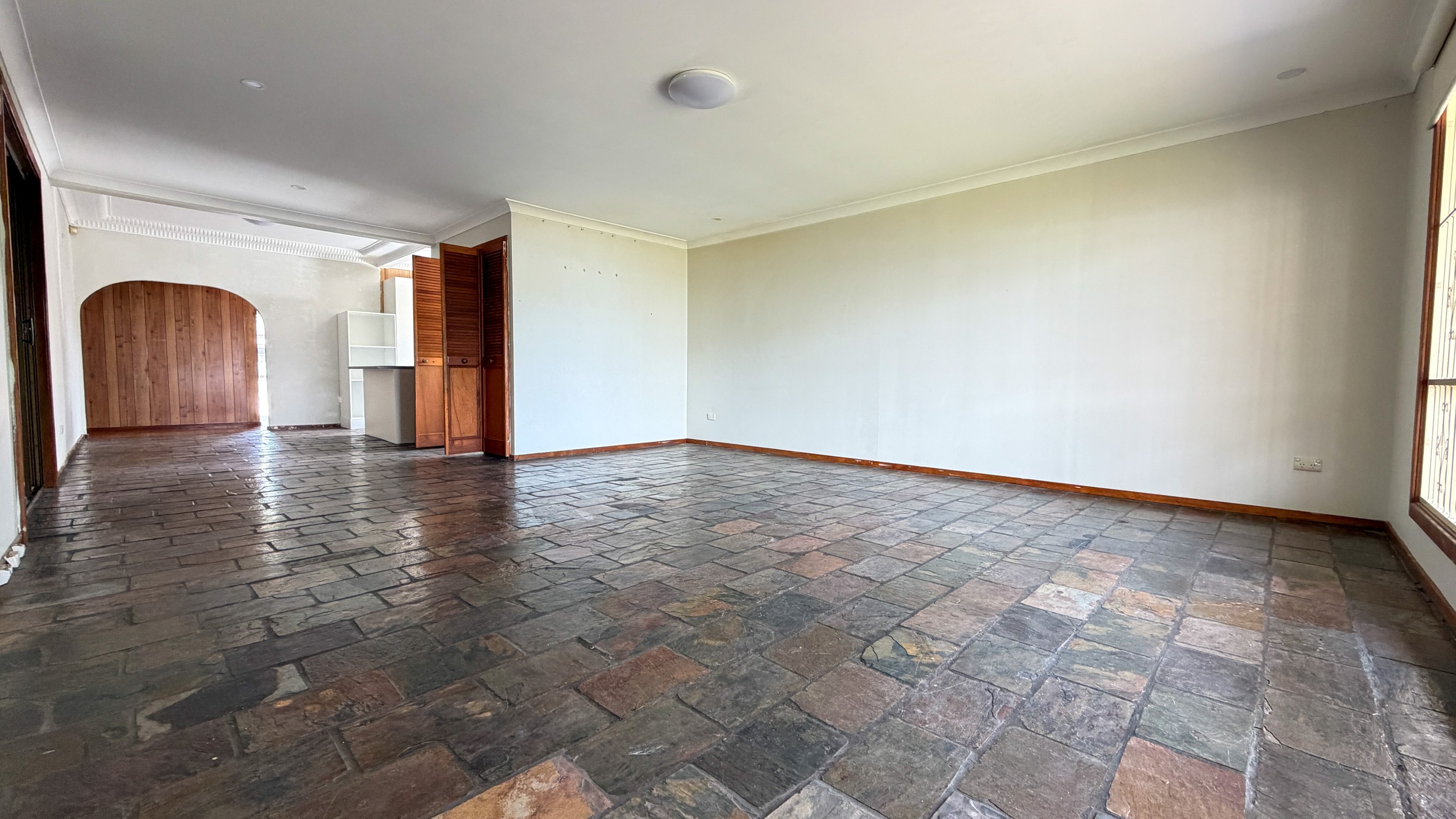 322 Cabramatta Road, Cabramatta West, NSW 2166