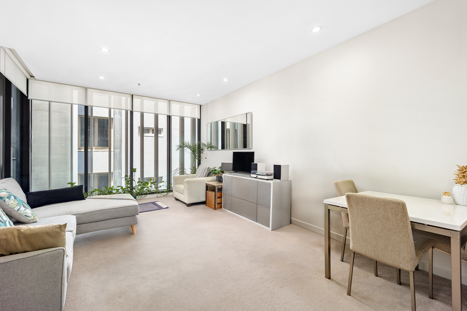 606/70 Queens Road, Melbourne, VIC 3004