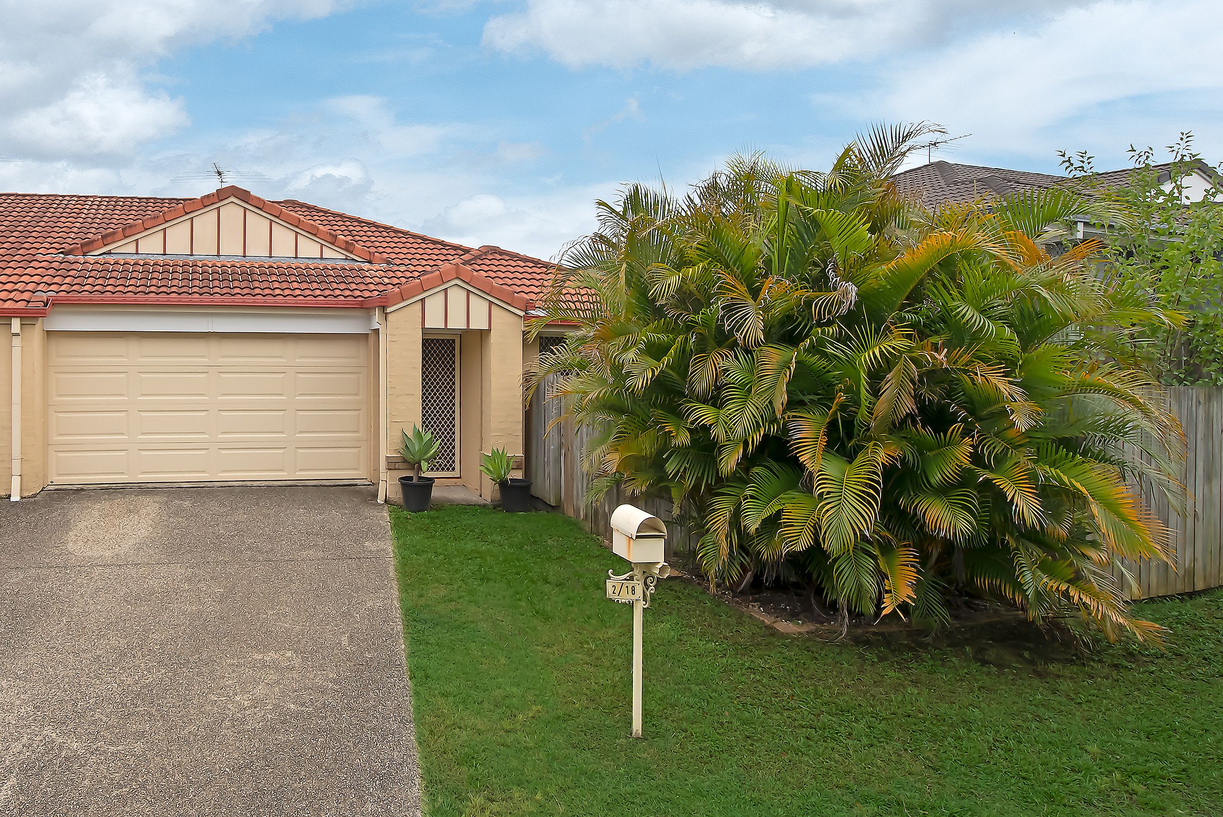 2/18 Varuna Court, Rothwell, QLD 4022