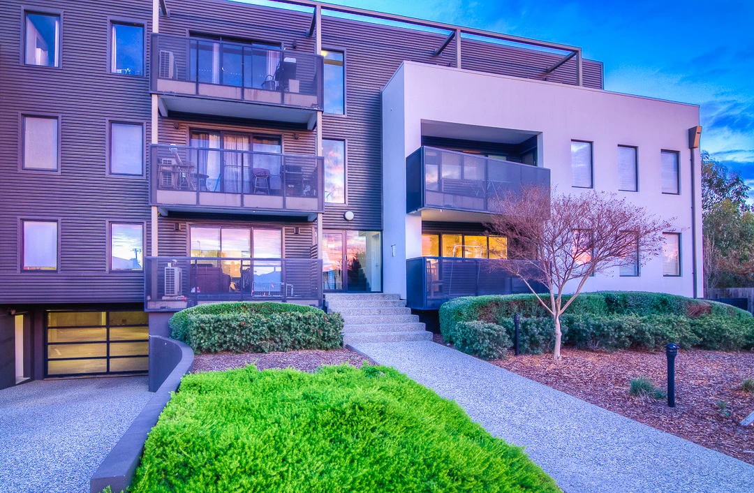 1/24 Burton Avenue, Clayton, VIC 3168