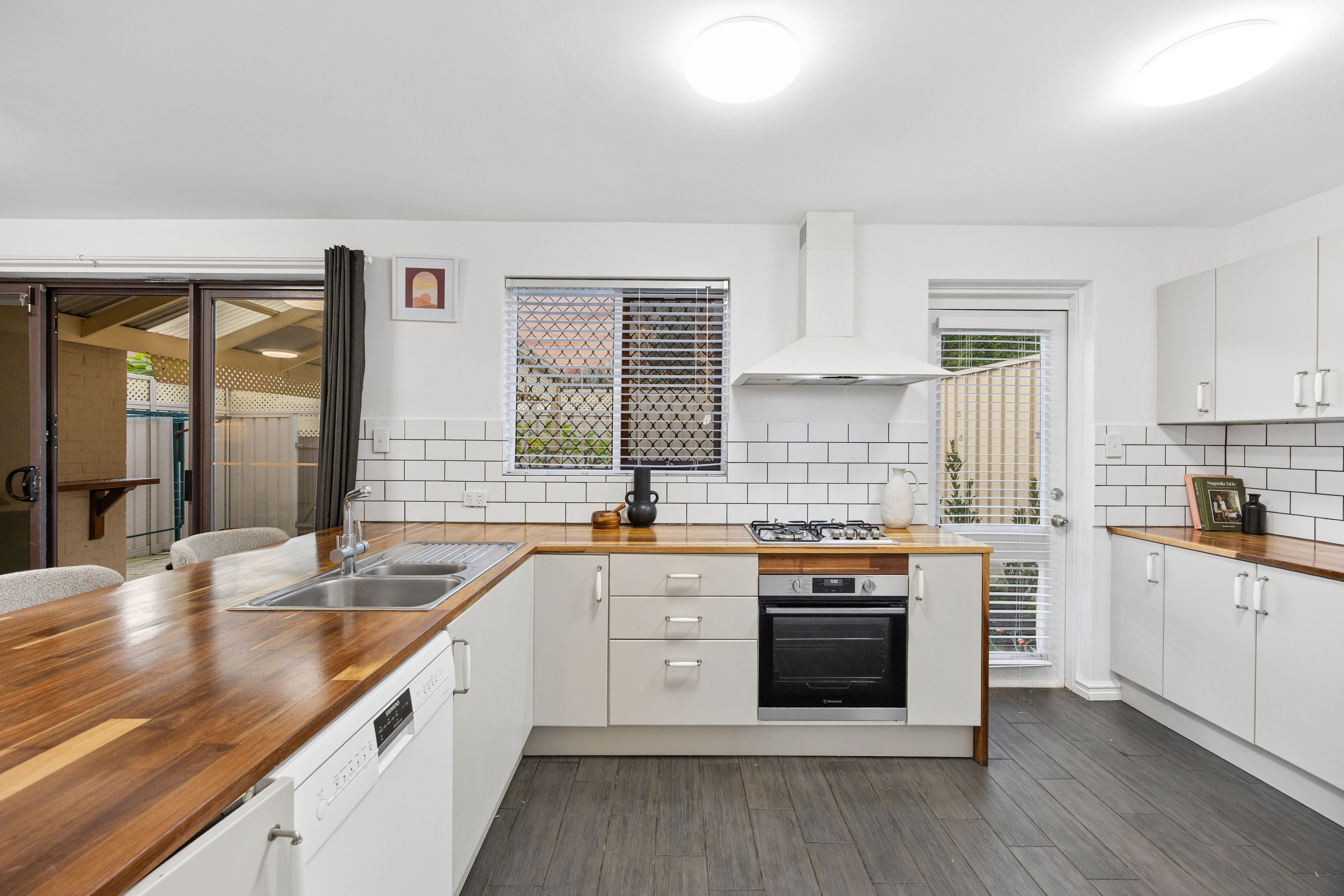 19/170 Labouchere Road, Como, WA 6152