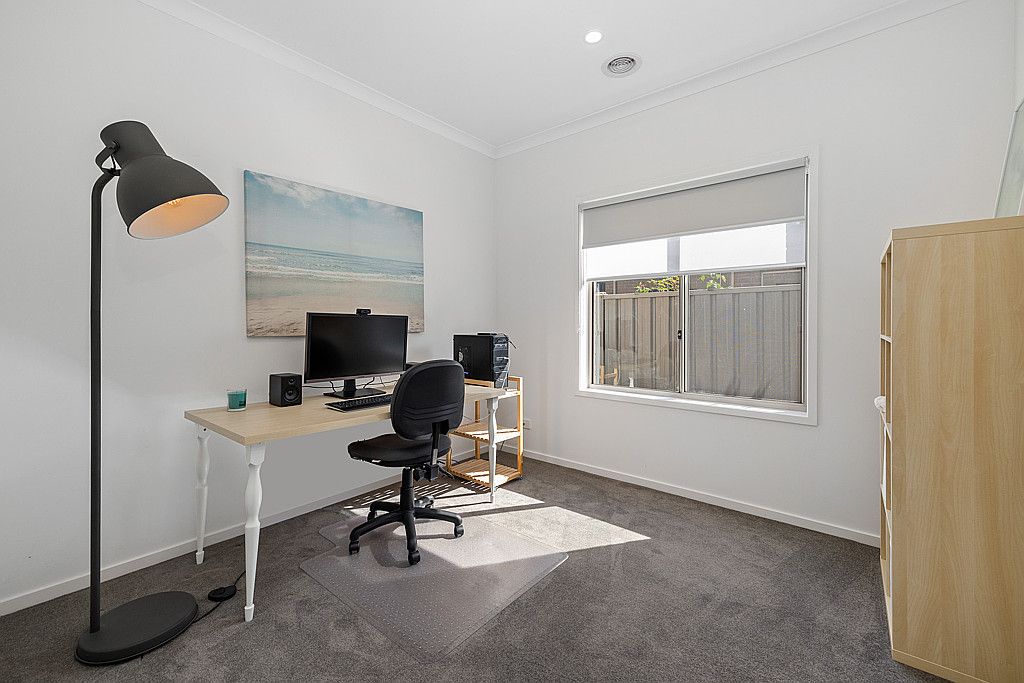 12 McHaffie Terrace — photo 14 of 20