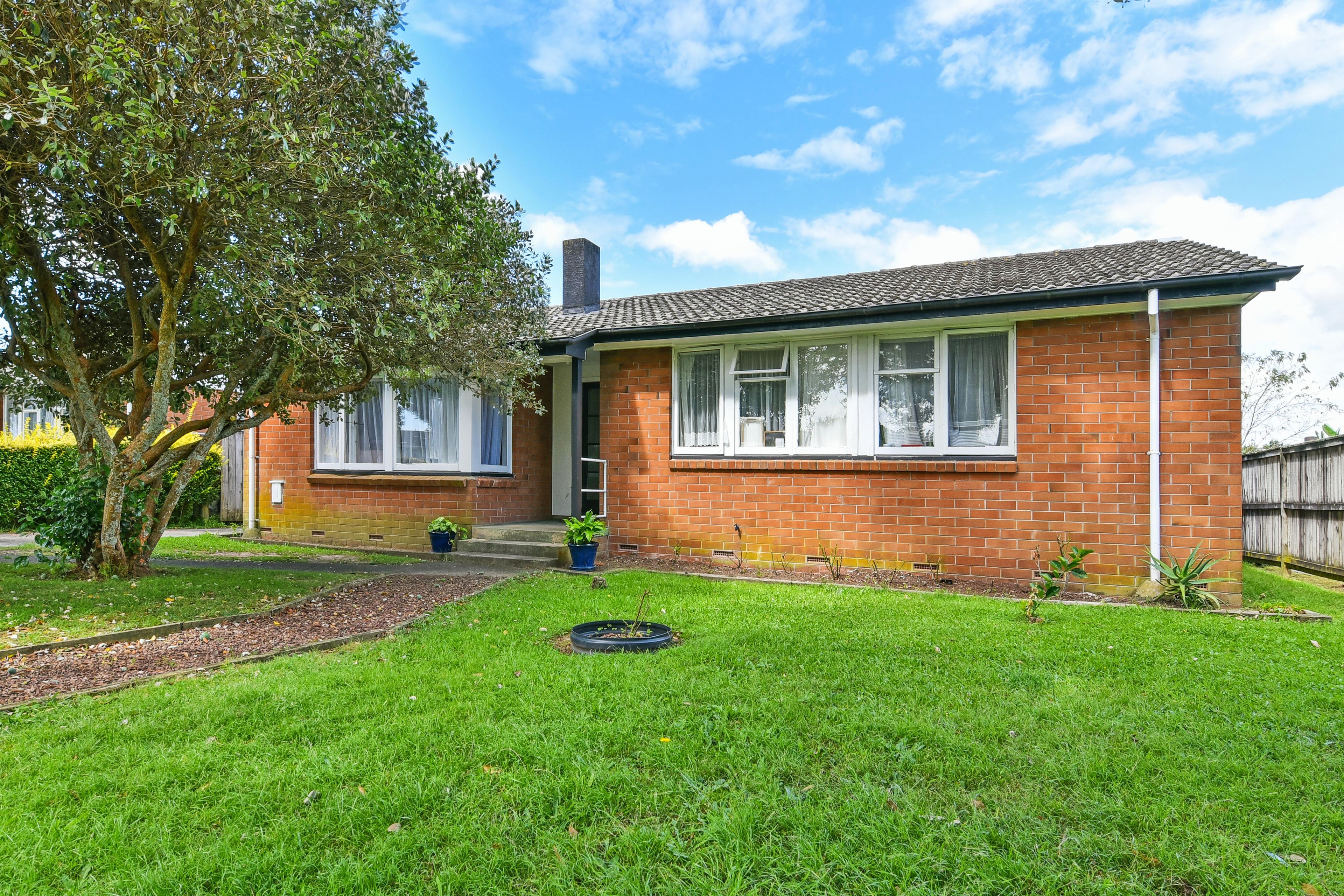22 Mayflower Close, Mangere, Manukau City