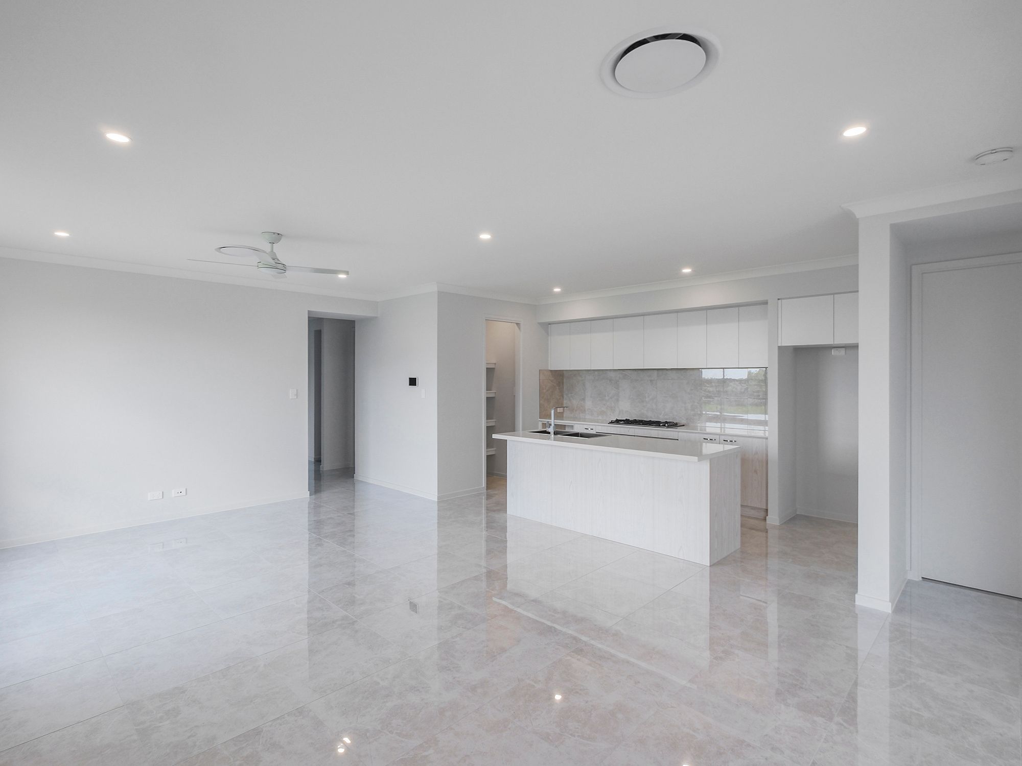 93 Bayliss Road, South Ripley, QLD 4306