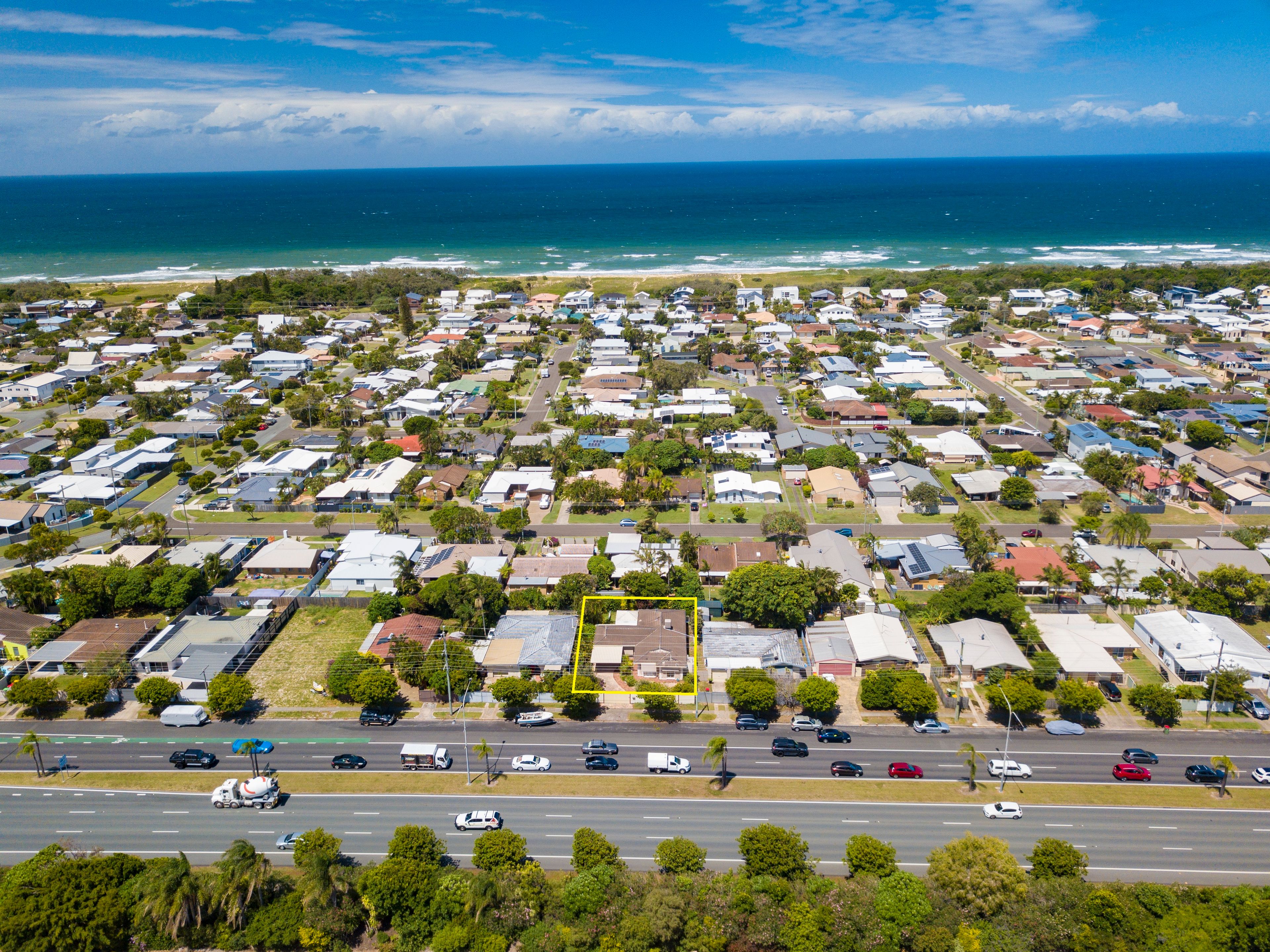 139 Nicklin Way, Warana, QLD 4575