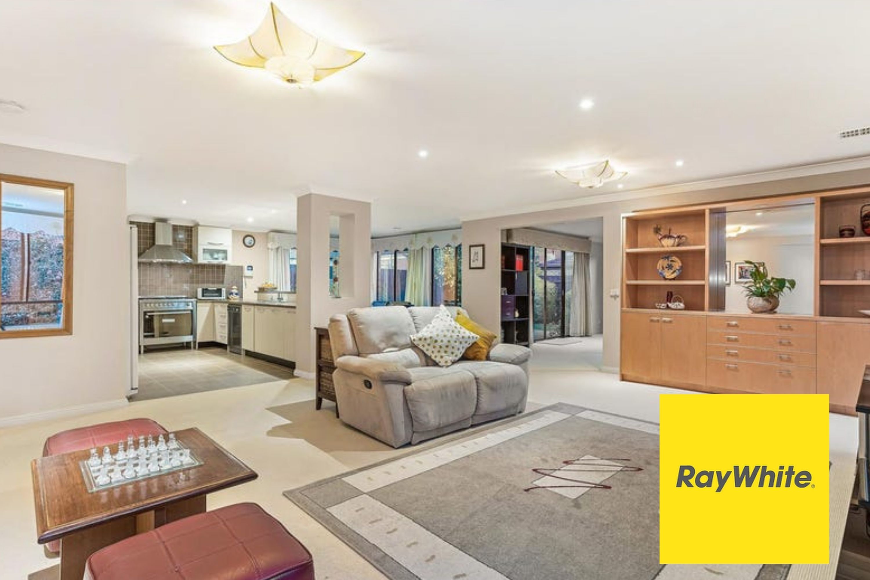 11 Braeburn Parade, Rowville, VIC 3178