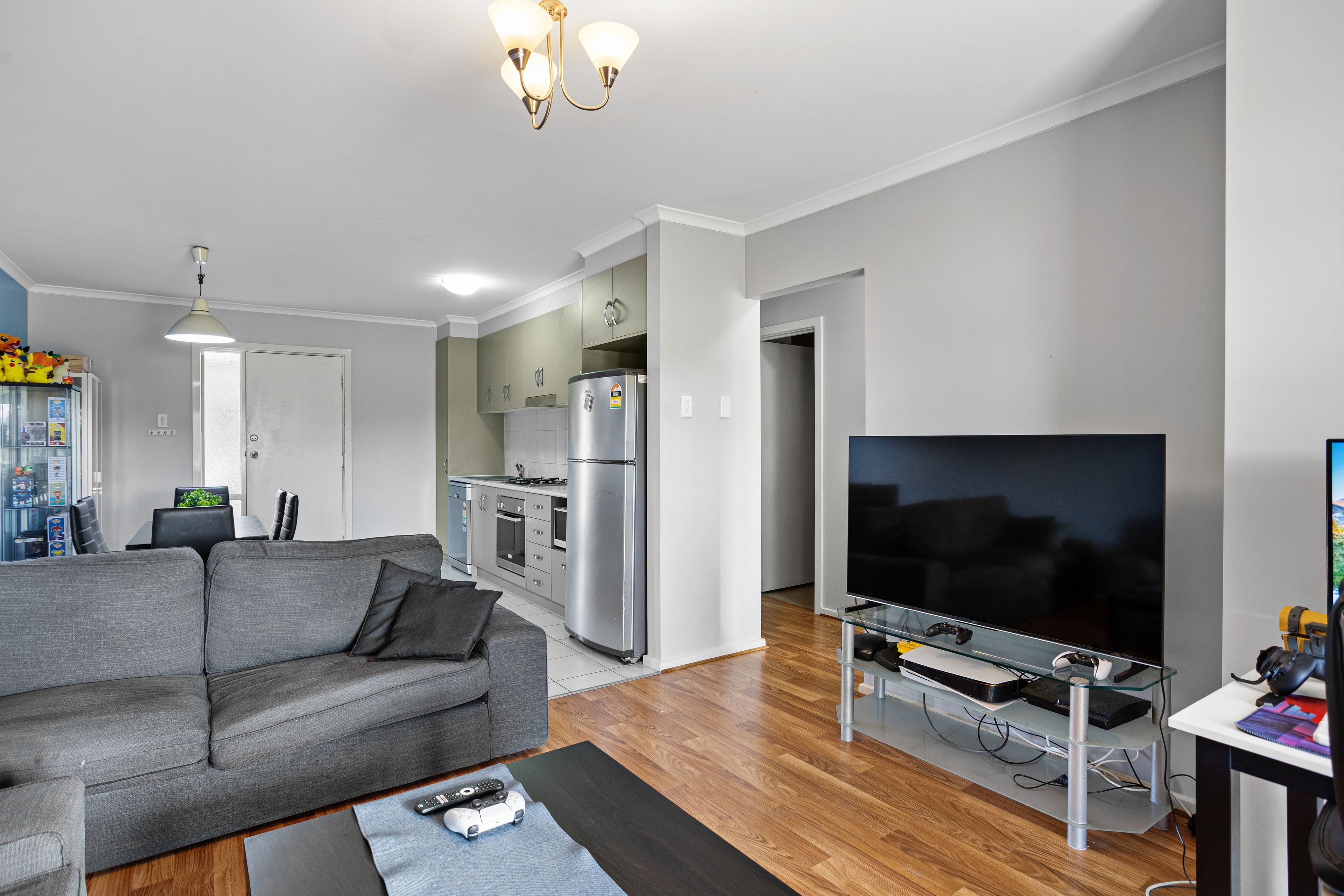 26 Douglas Street — photo 5 of 14