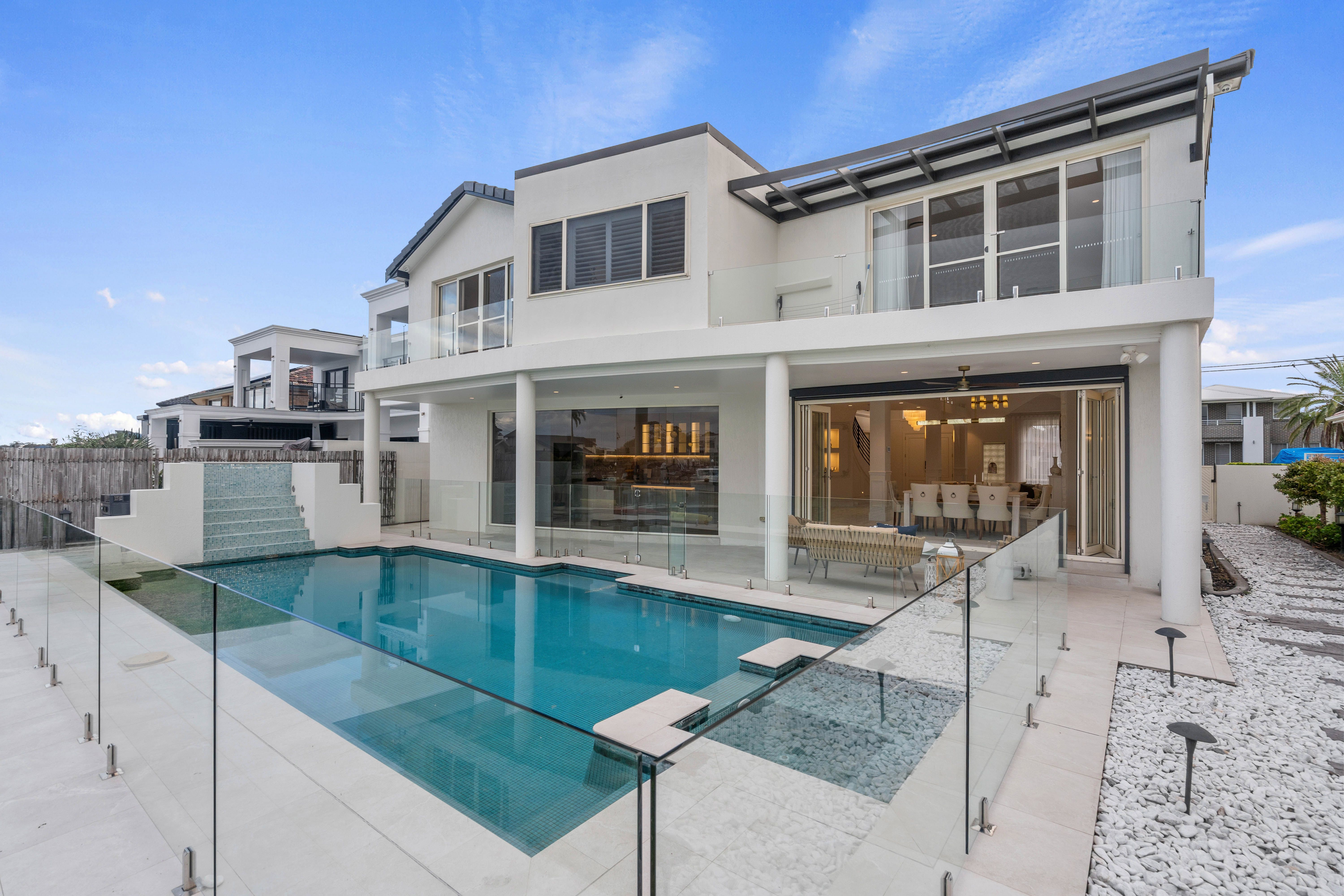 6 Castlereagh Crescent — photo 20 of 26