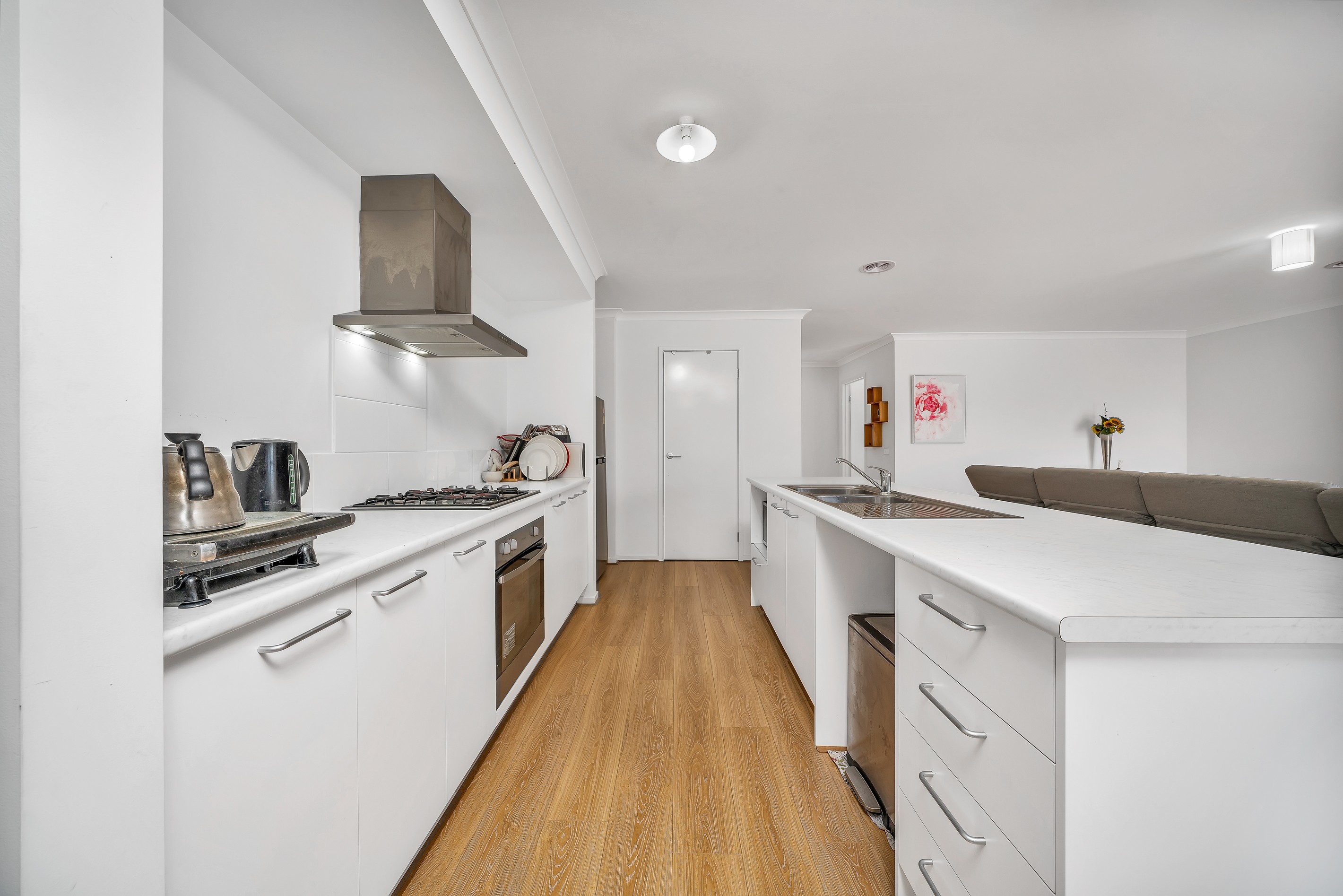 27 O'Meara Crescent, Cranbourne East, VIC 3977