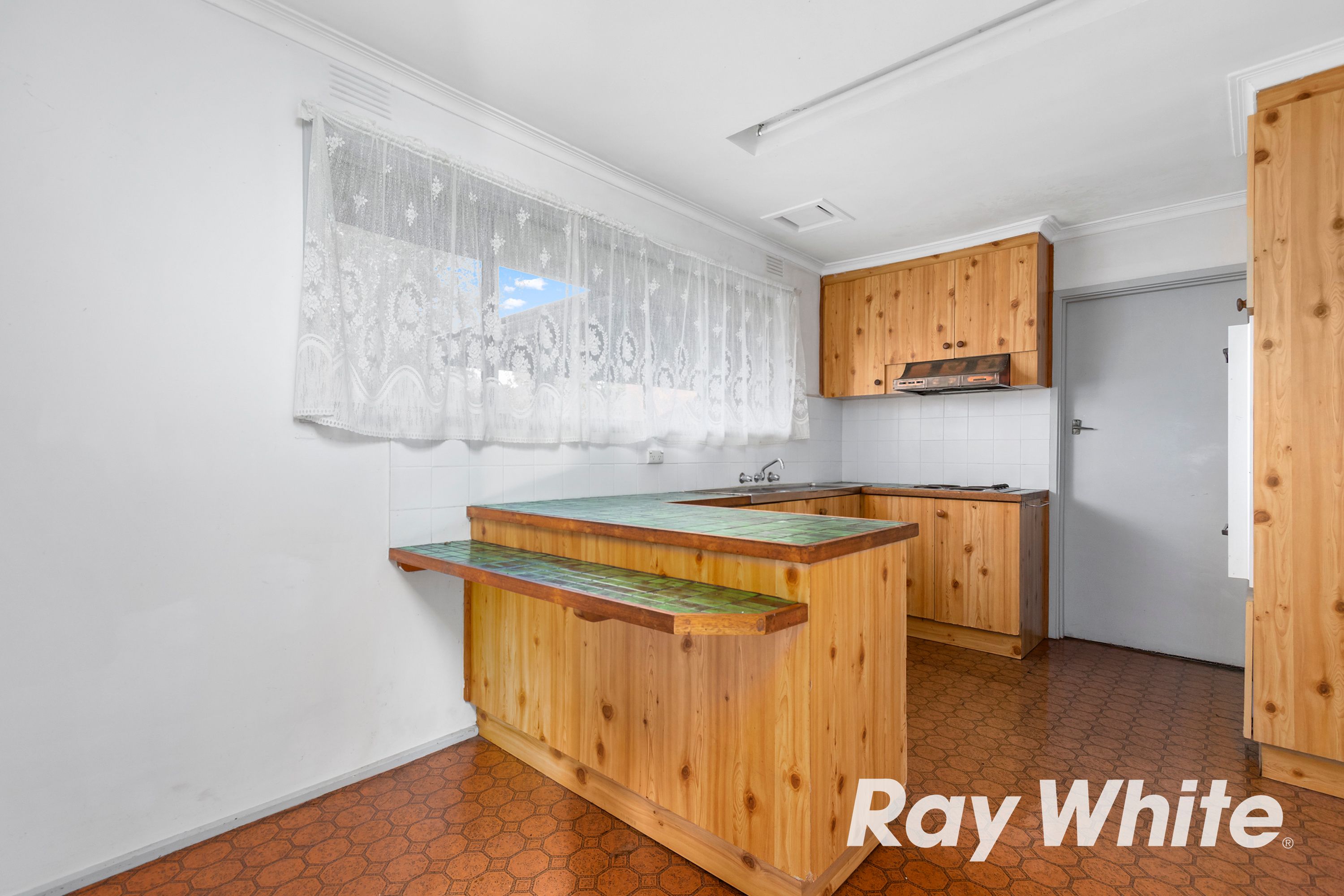4 Scott Street, Cranbourne, VIC 3977
