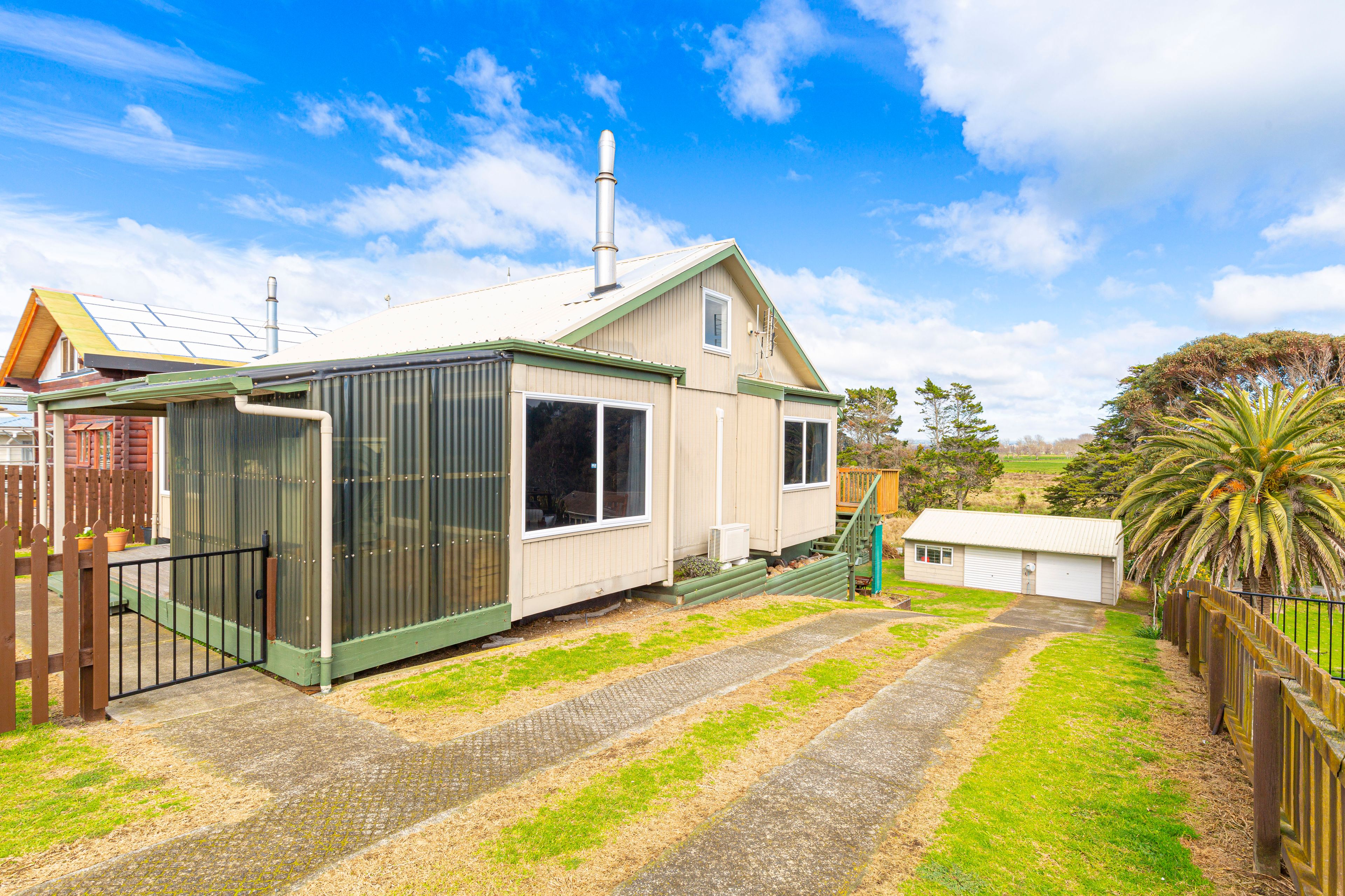 344 Pukehina Parade, Pukehina, Western Bay Of Plenty District