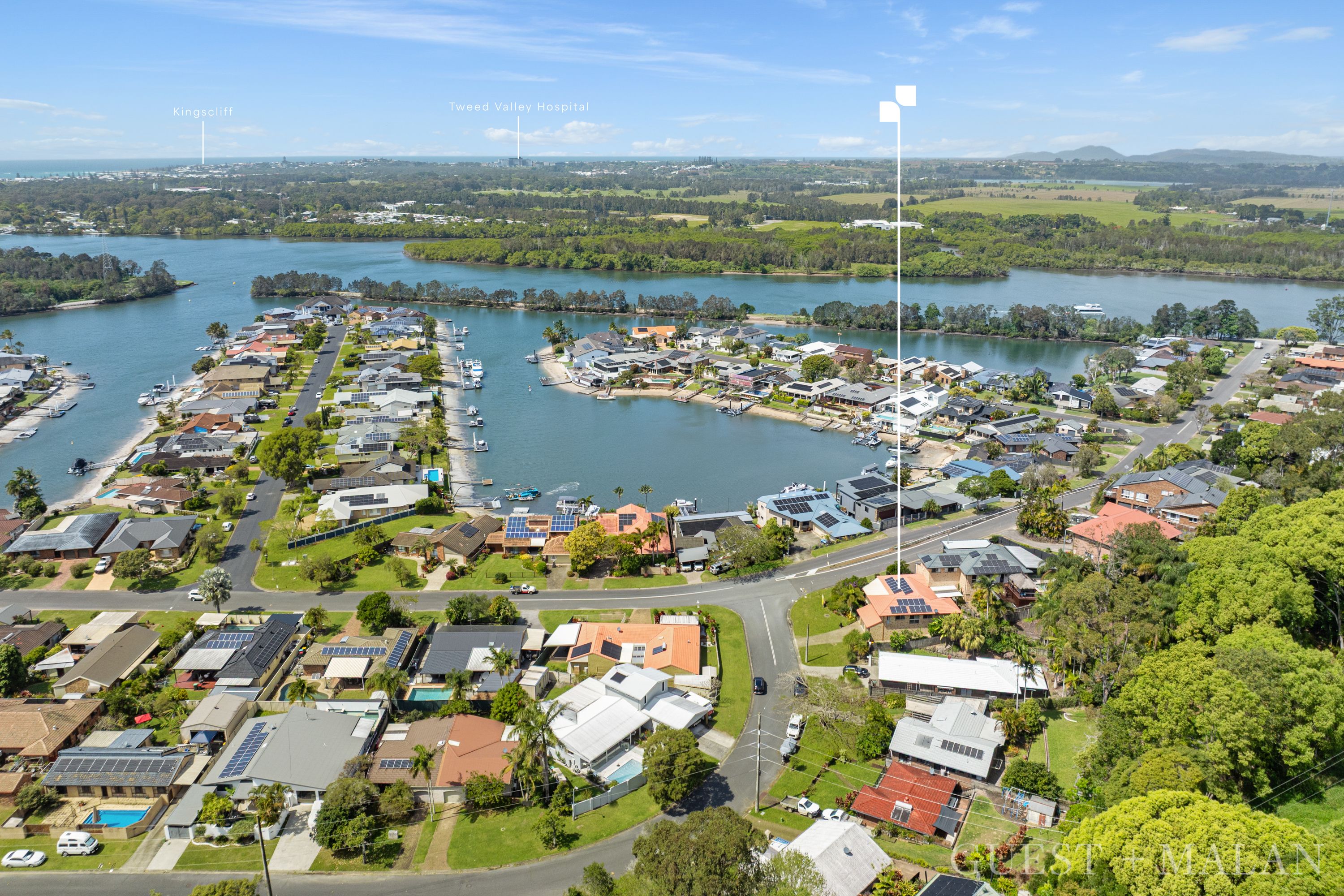 1/51 Mariners Crescent — photo 19 of 21