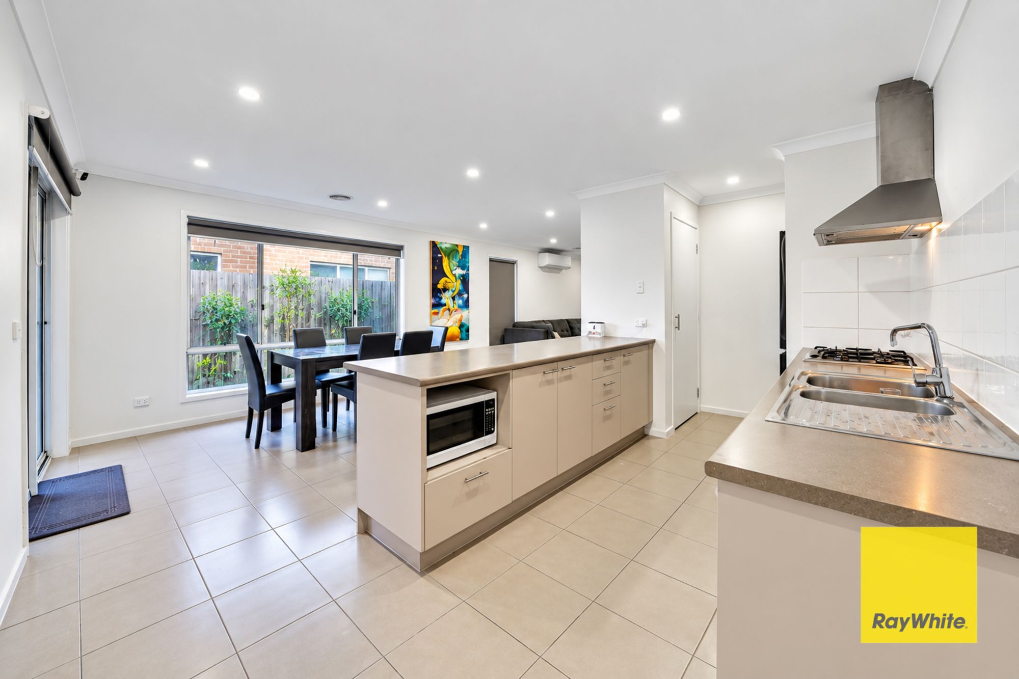 7 Mingay Close — photo 7 of 22