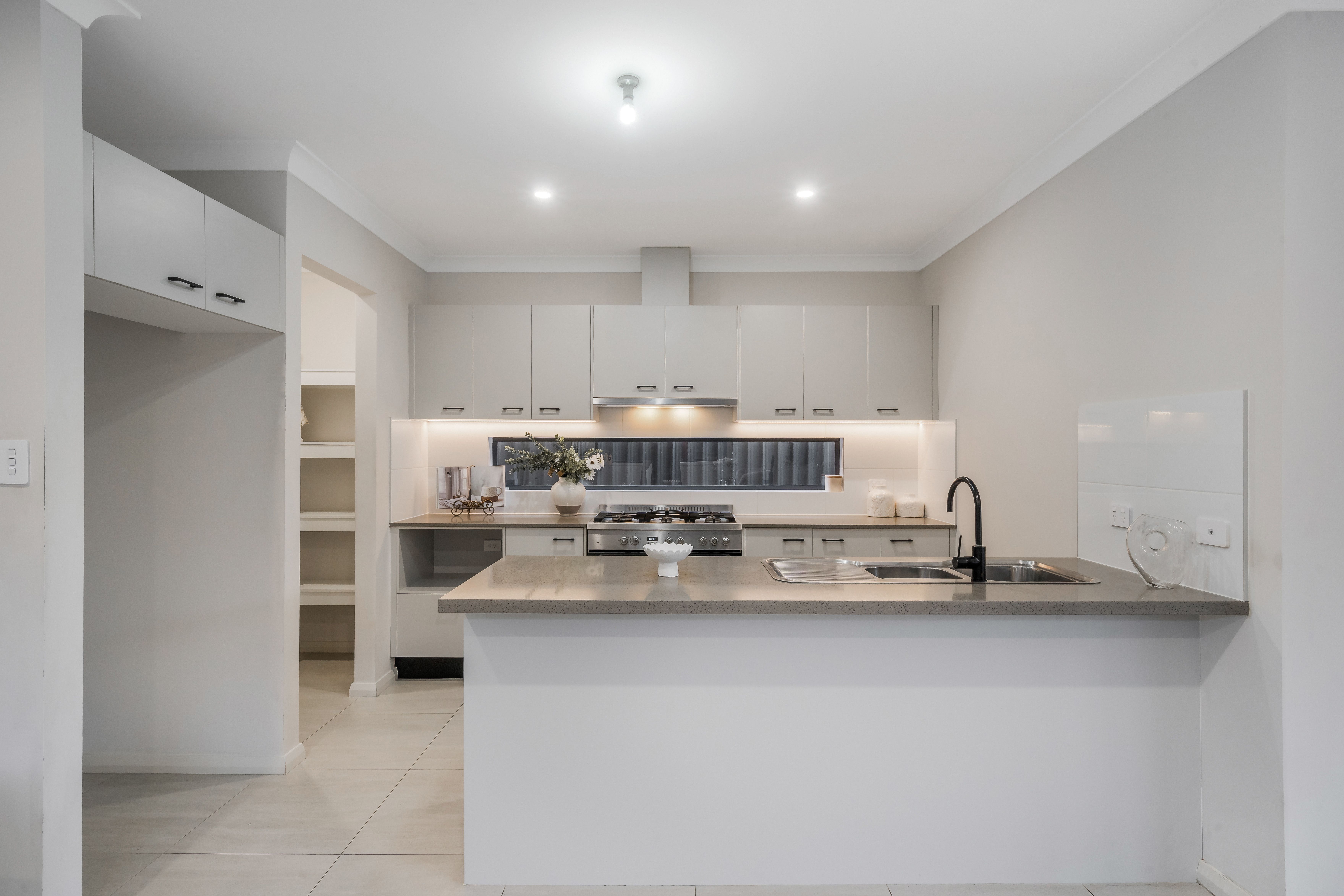36 King Rock Road — photo 4 of 25