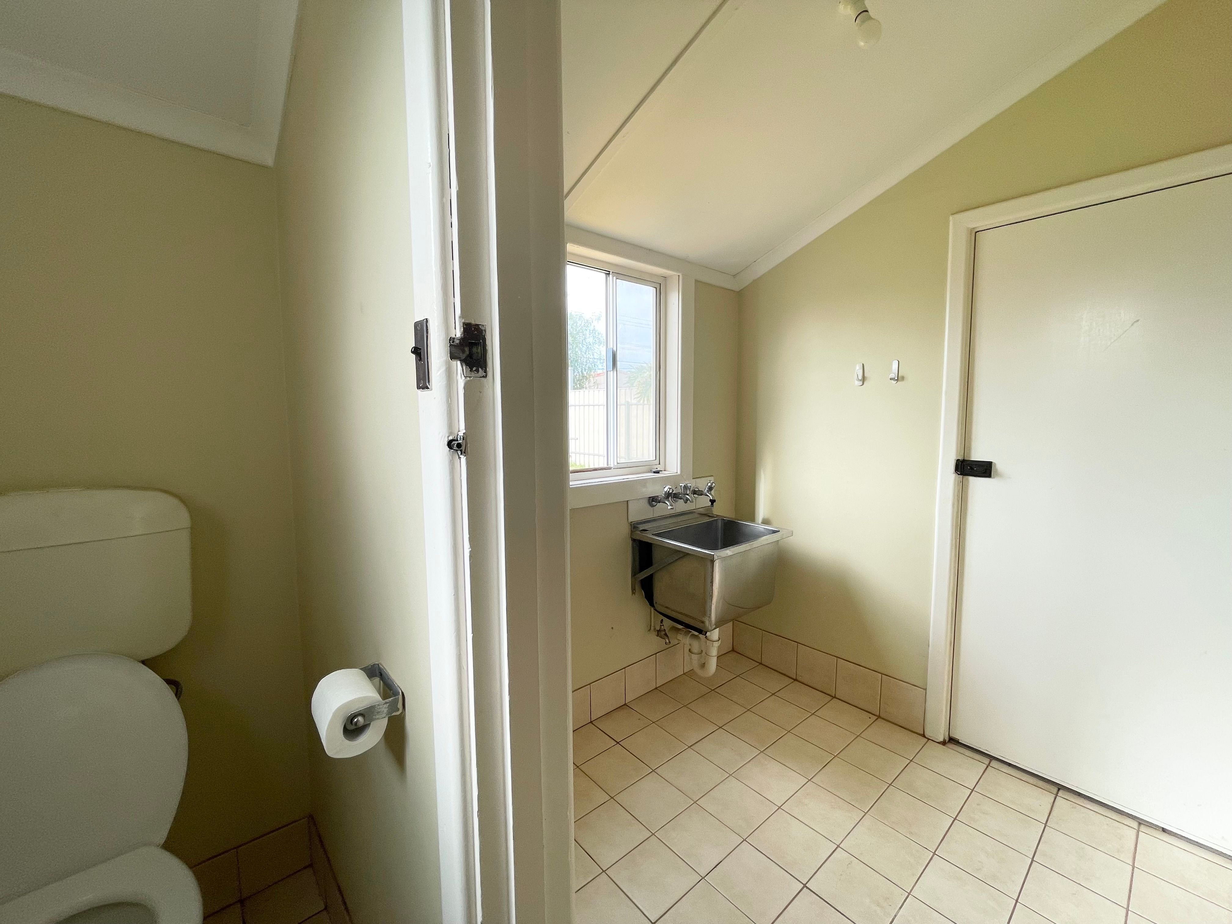 10 Oldridge Street — photo 10 of 11