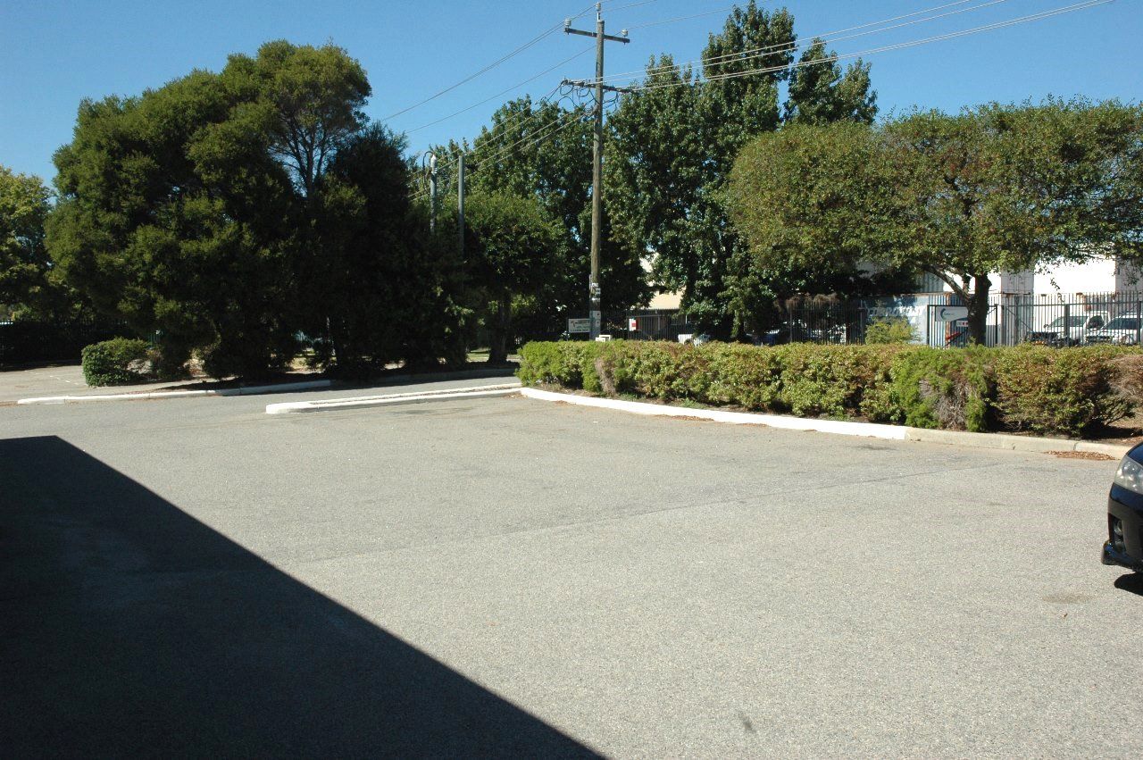 18 Sorbonne Crescent, Canning Vale, WA 6155