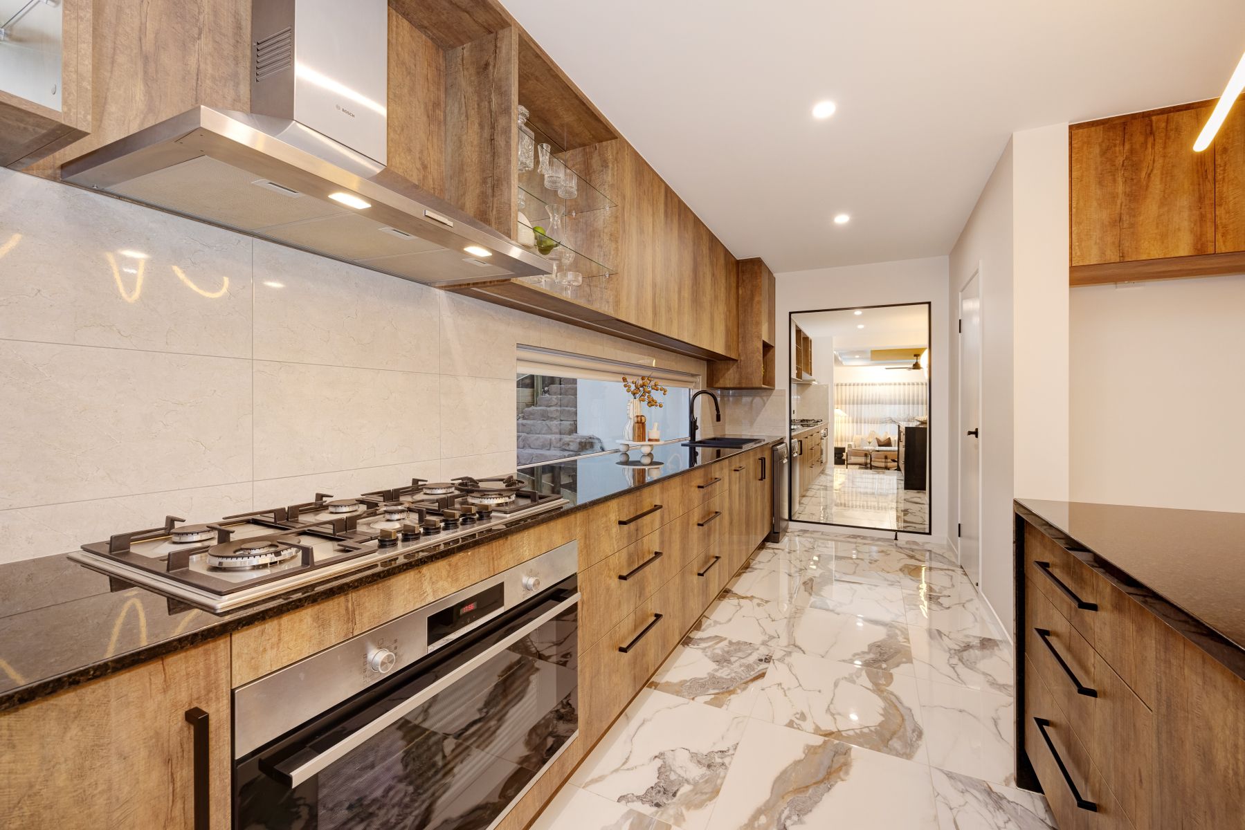 144 Klewarra Boulevard — photo 4 of 23