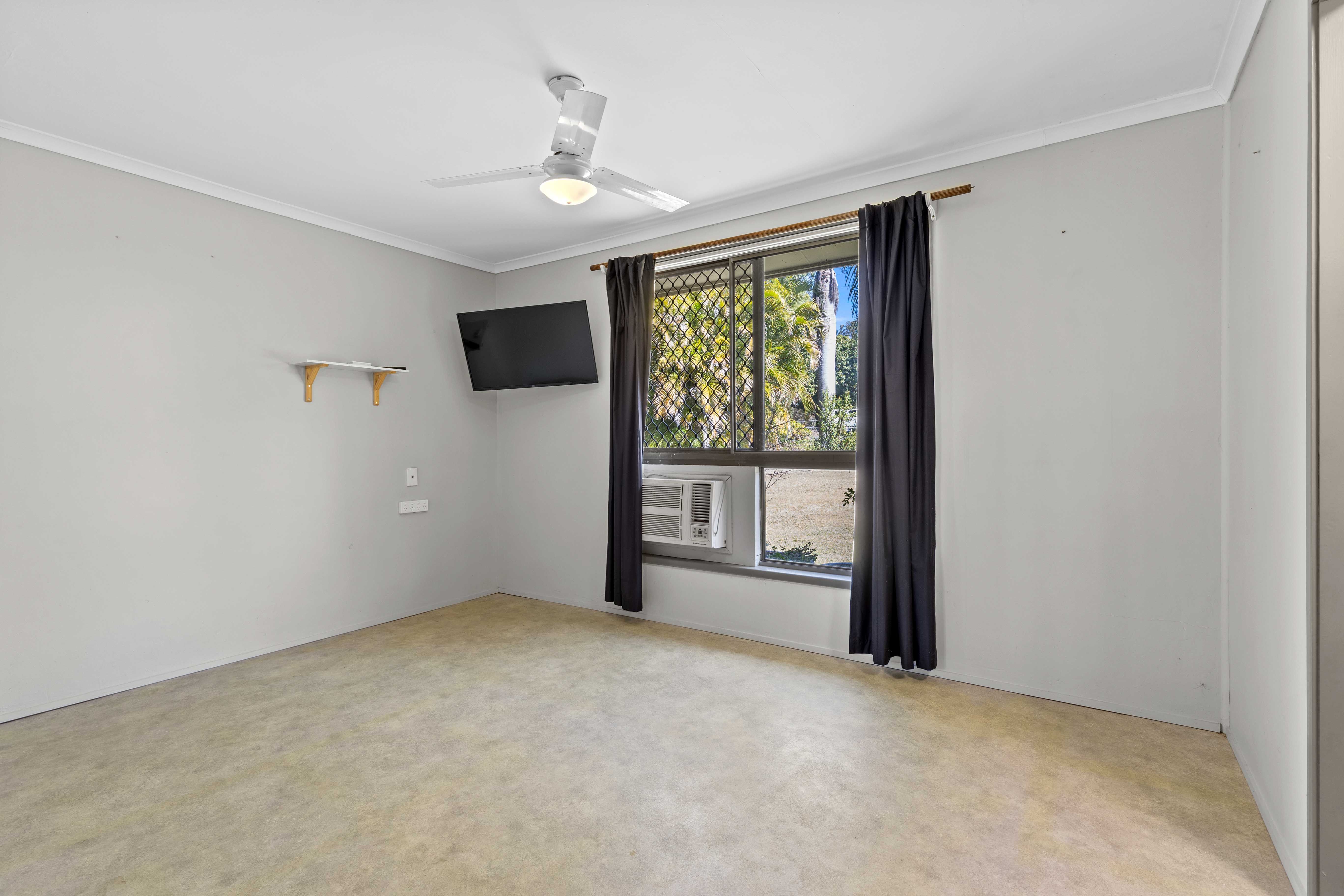 1131 Mungar Road — photo 9 of 23