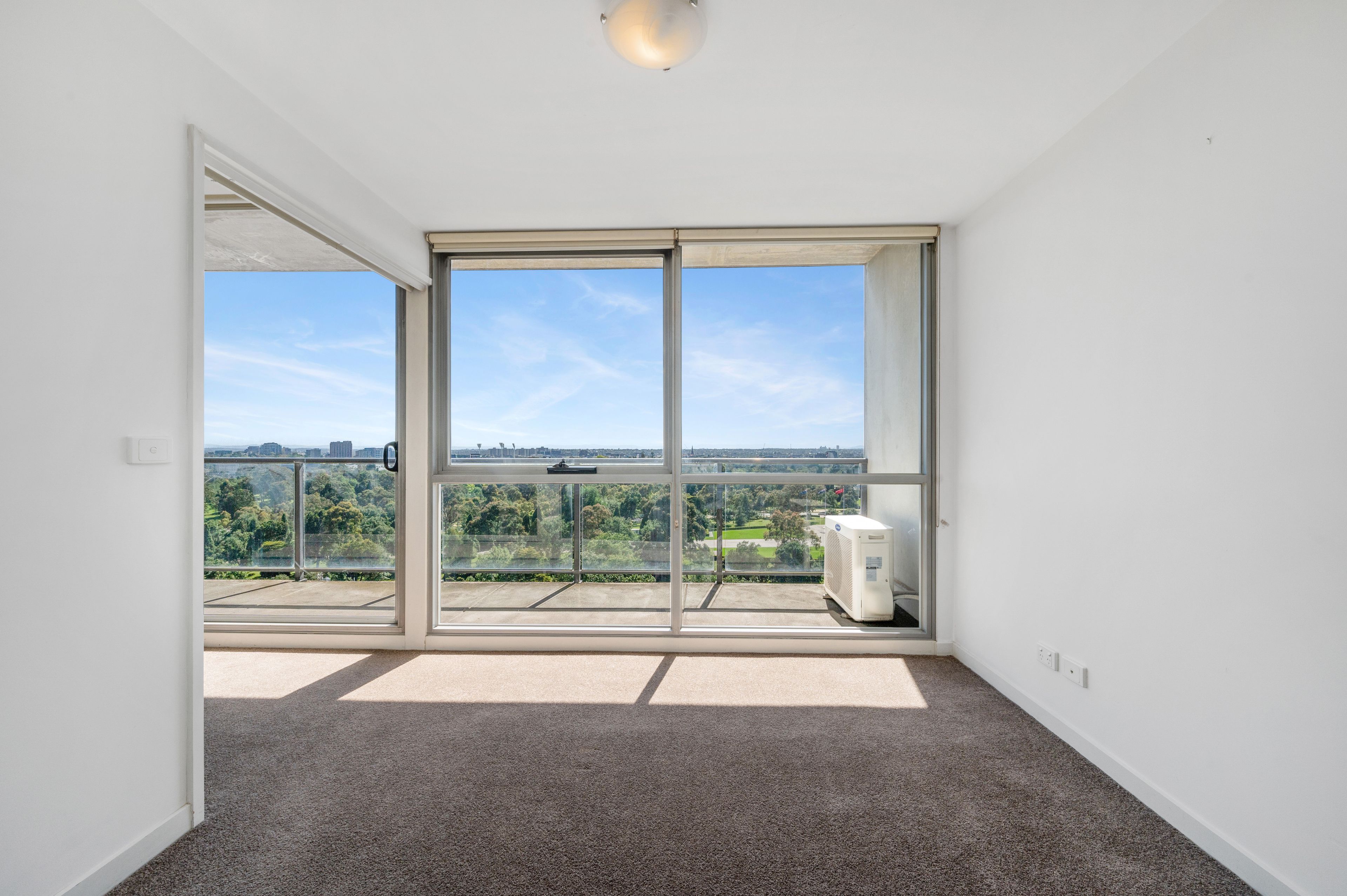 1805/8 Dorcas Street, South Melbourne, VIC 3205