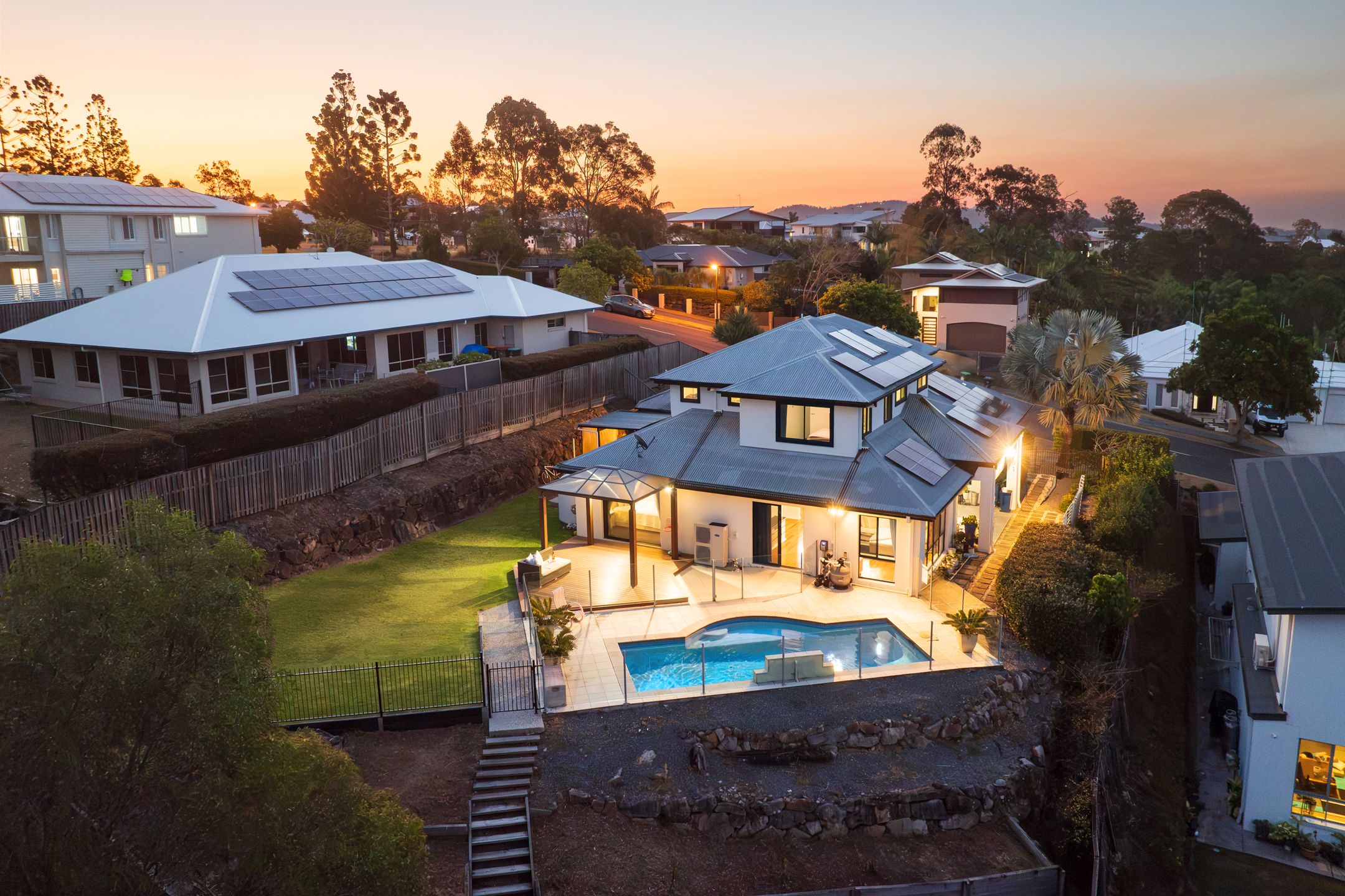 7 Hillary Circuit — photo from Ray White Pacific Pines