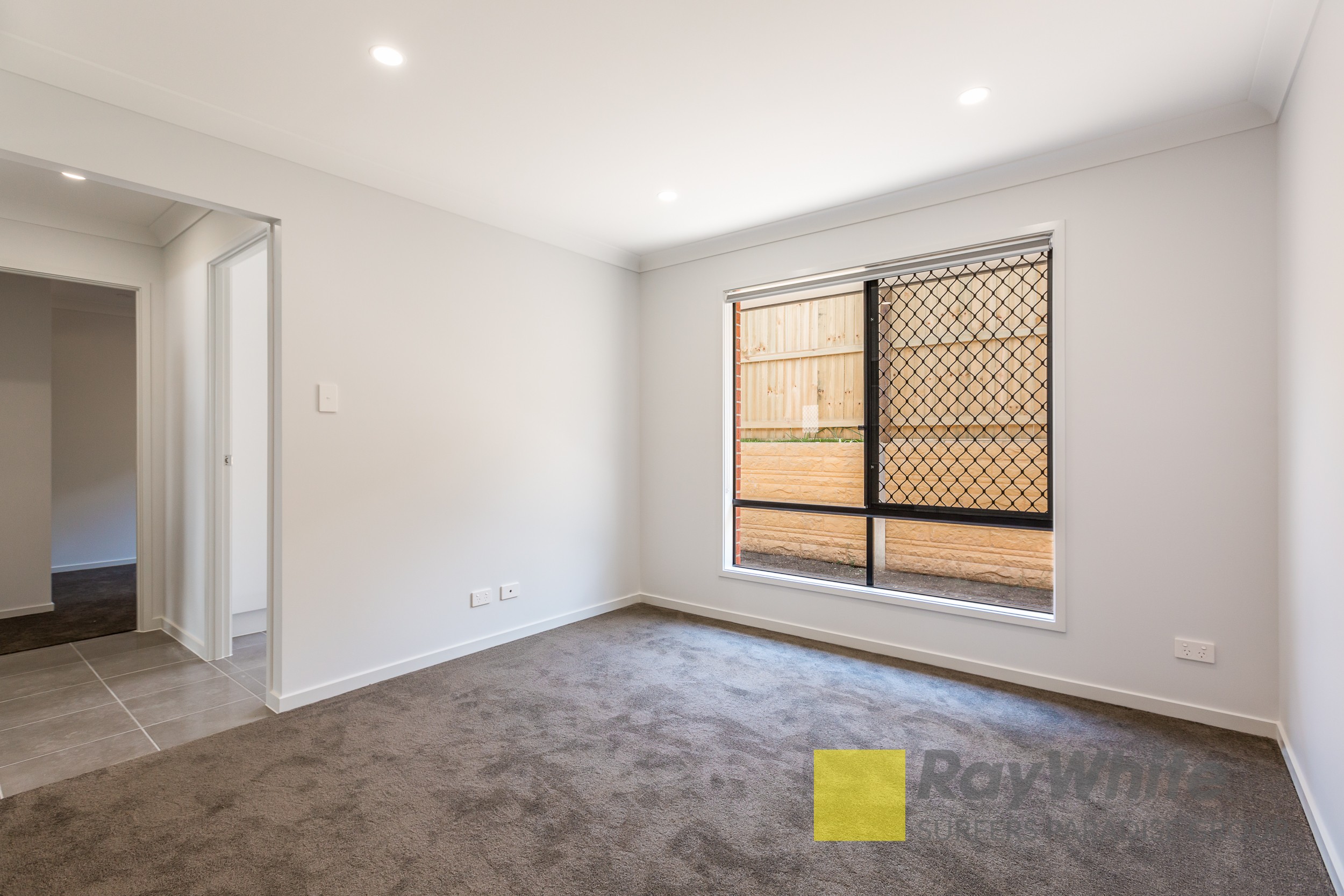 40 Miriam Street, Karalee, QLD 4306