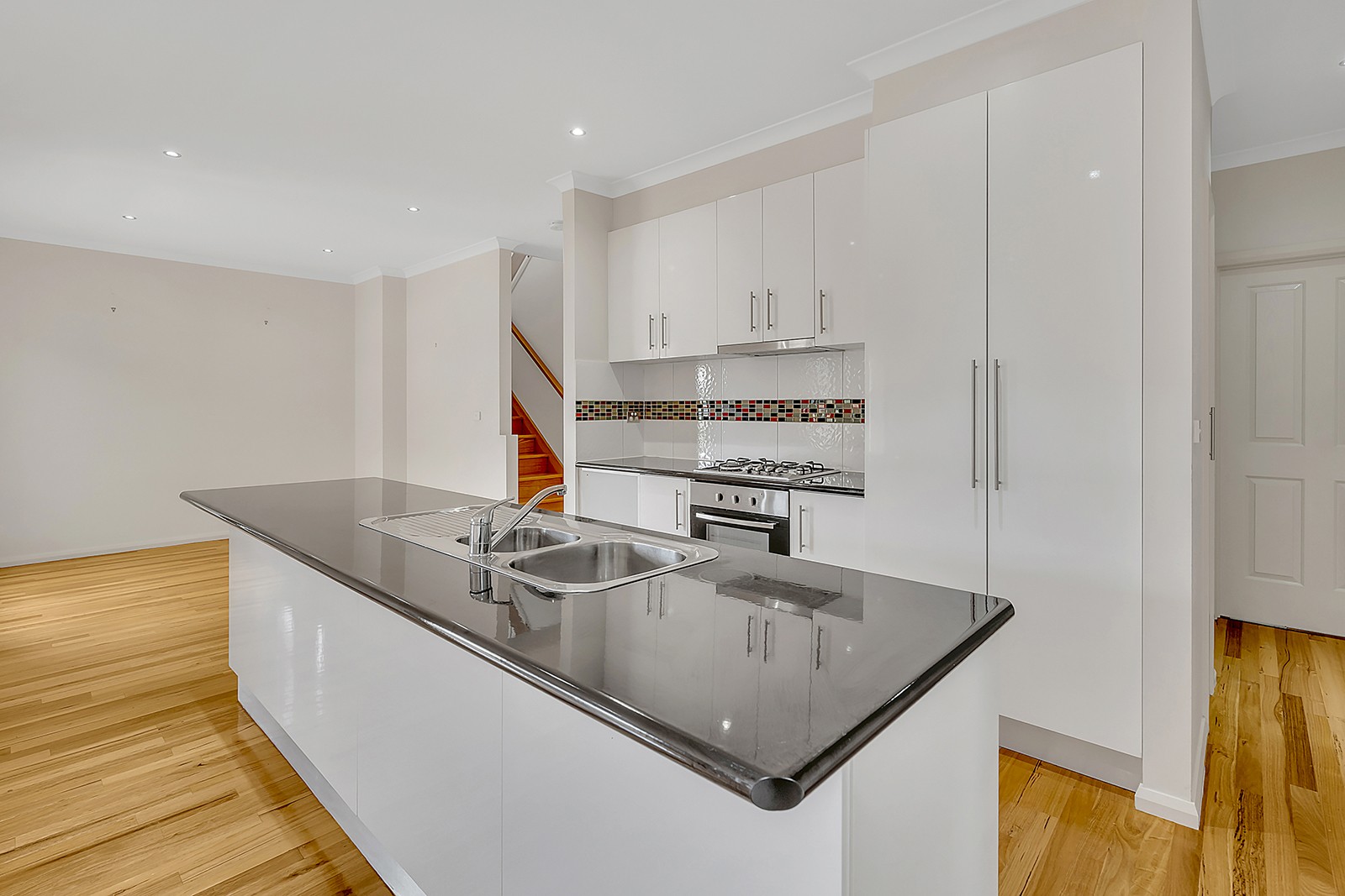 1/13 Northleigh Avenue, Craigieburn, VIC 3064