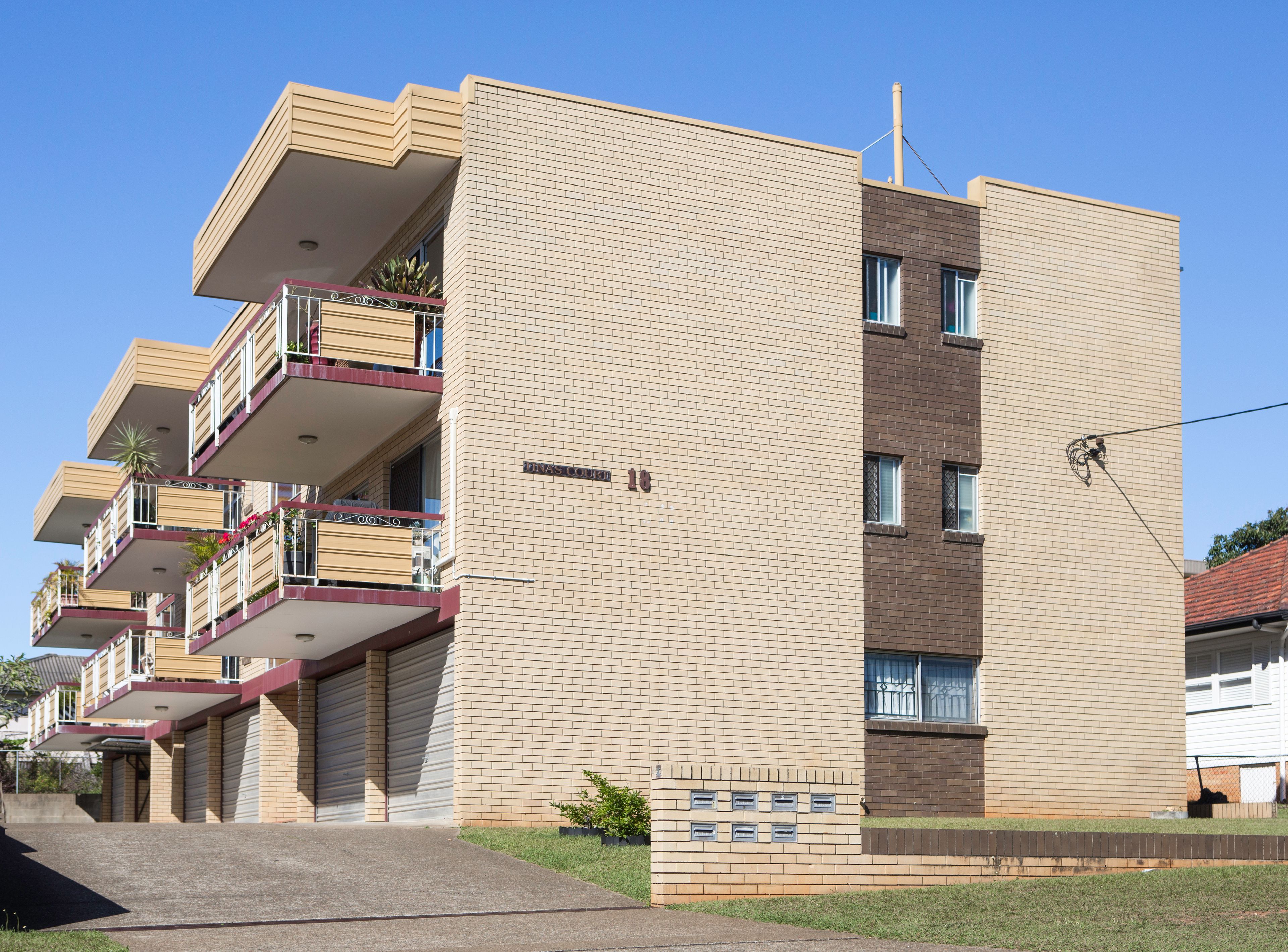 2/18 High Street, Mount Gravatt, QLD 4122