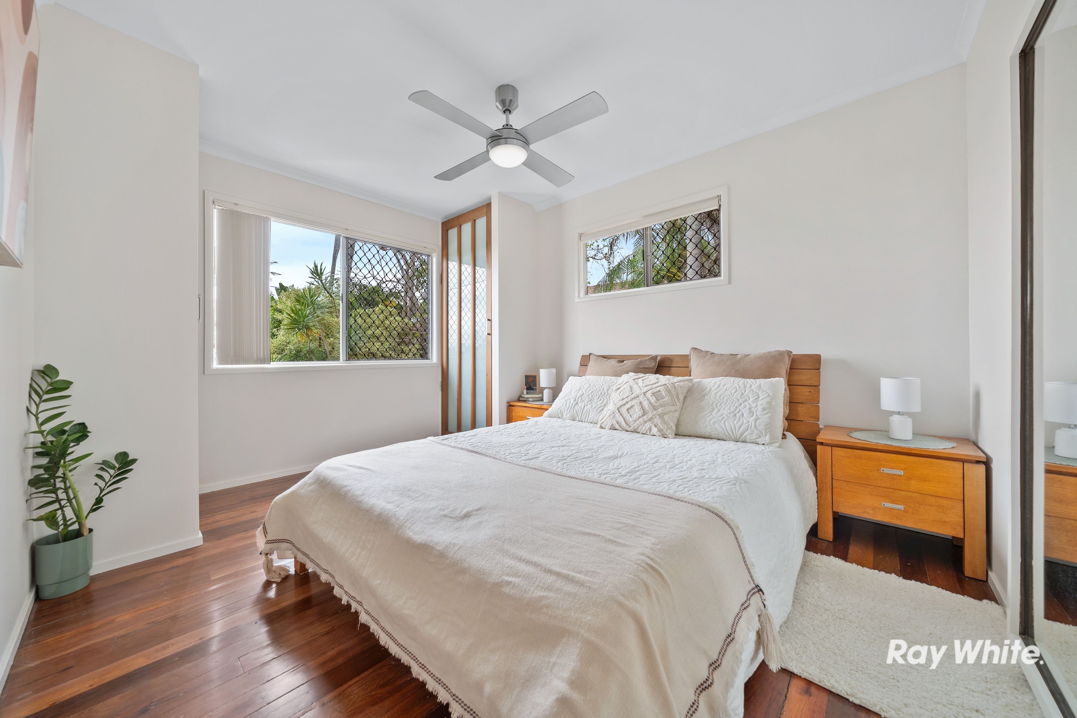 23 Little John Street — photo 18 of 30