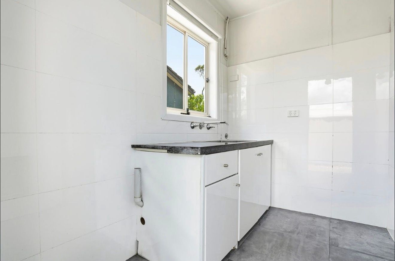 46 Muscio Street — photo 10 of 11