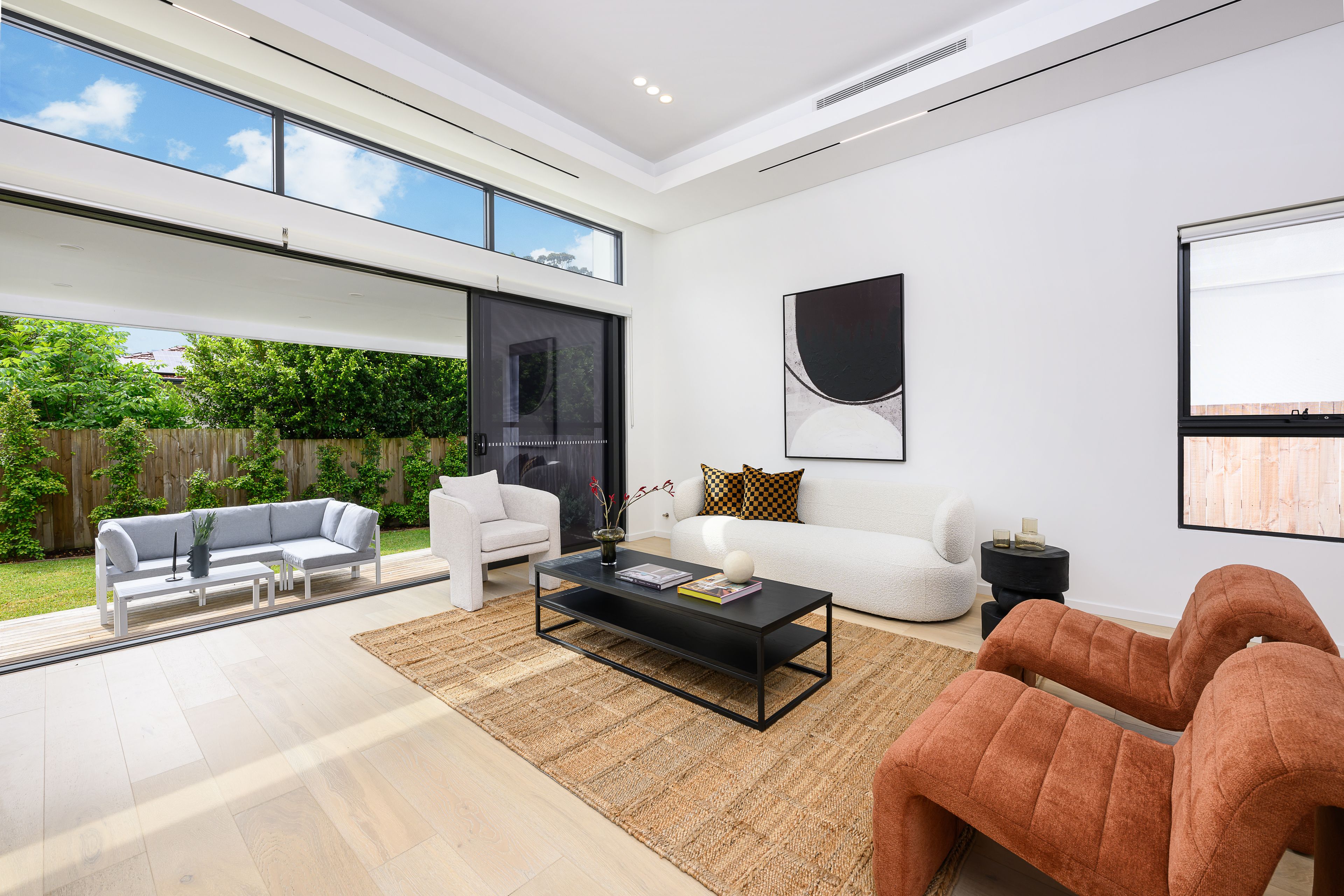 15 Burton Place — photo 3 of 8