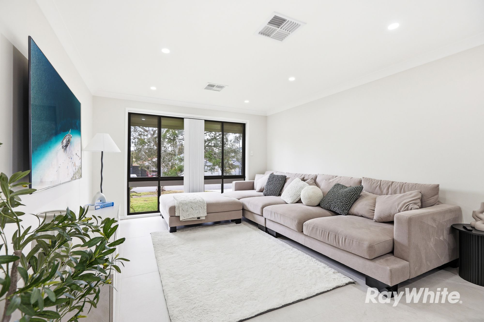 27 Hennesy Crescent, Shalvey, NSW 2770