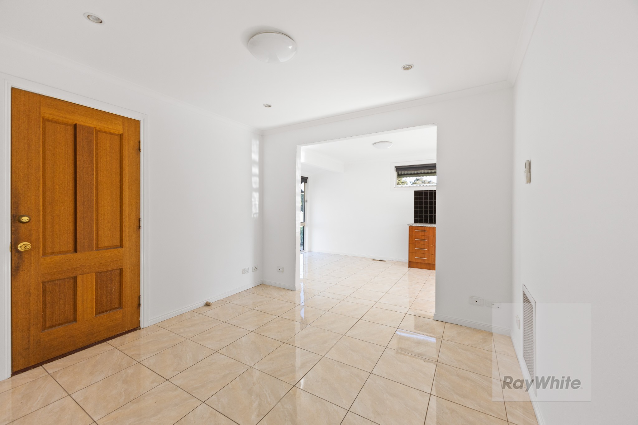 2/34 Browning Street, Kingsbury, VIC 3083