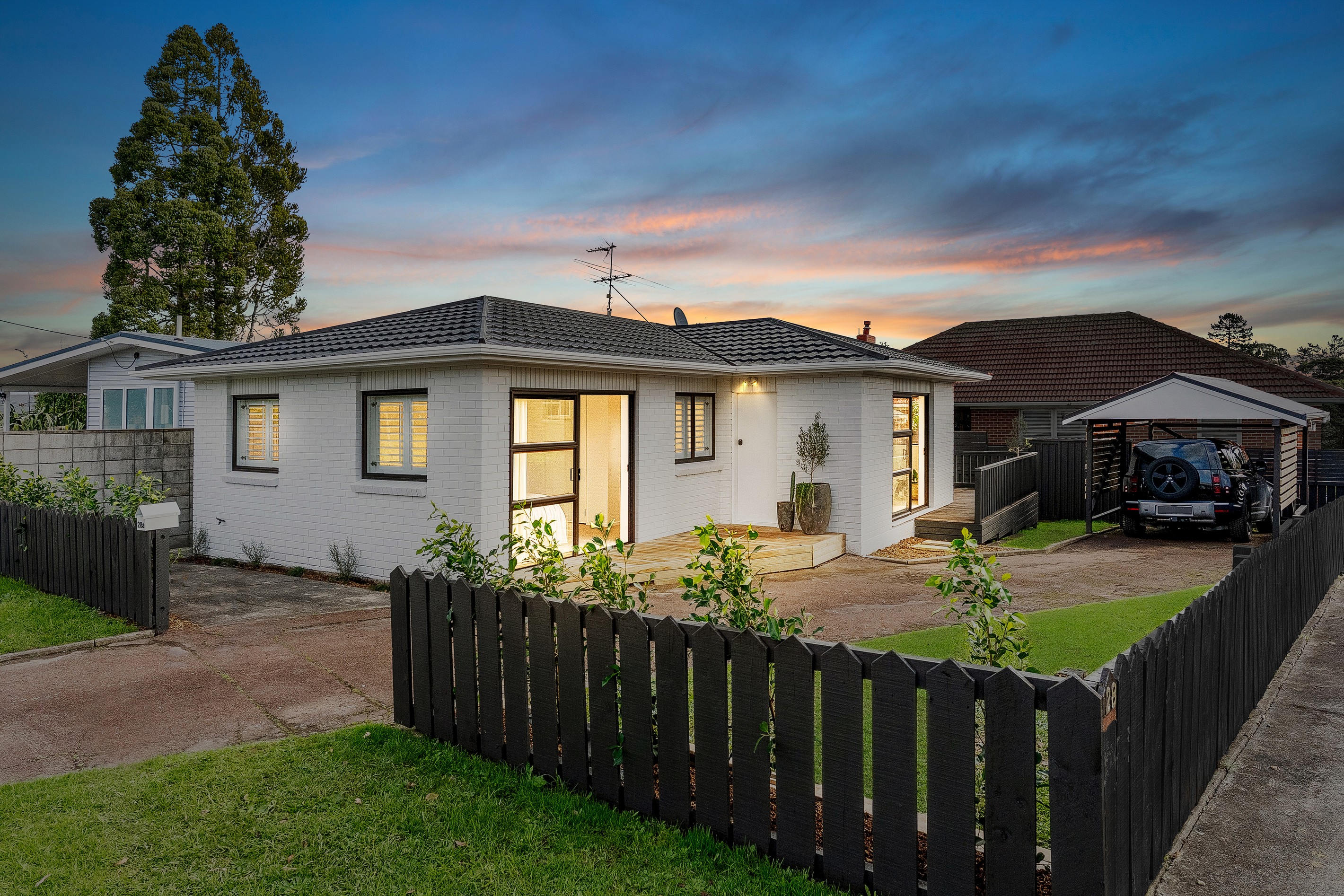 28A Renata Crescent, Te Atatu Peninsula, Waitakere City