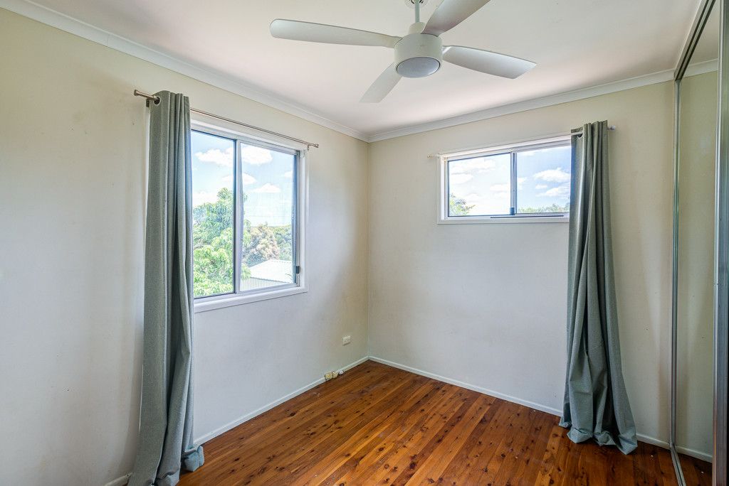 133 Waratah Drive — photo 7 of 14
