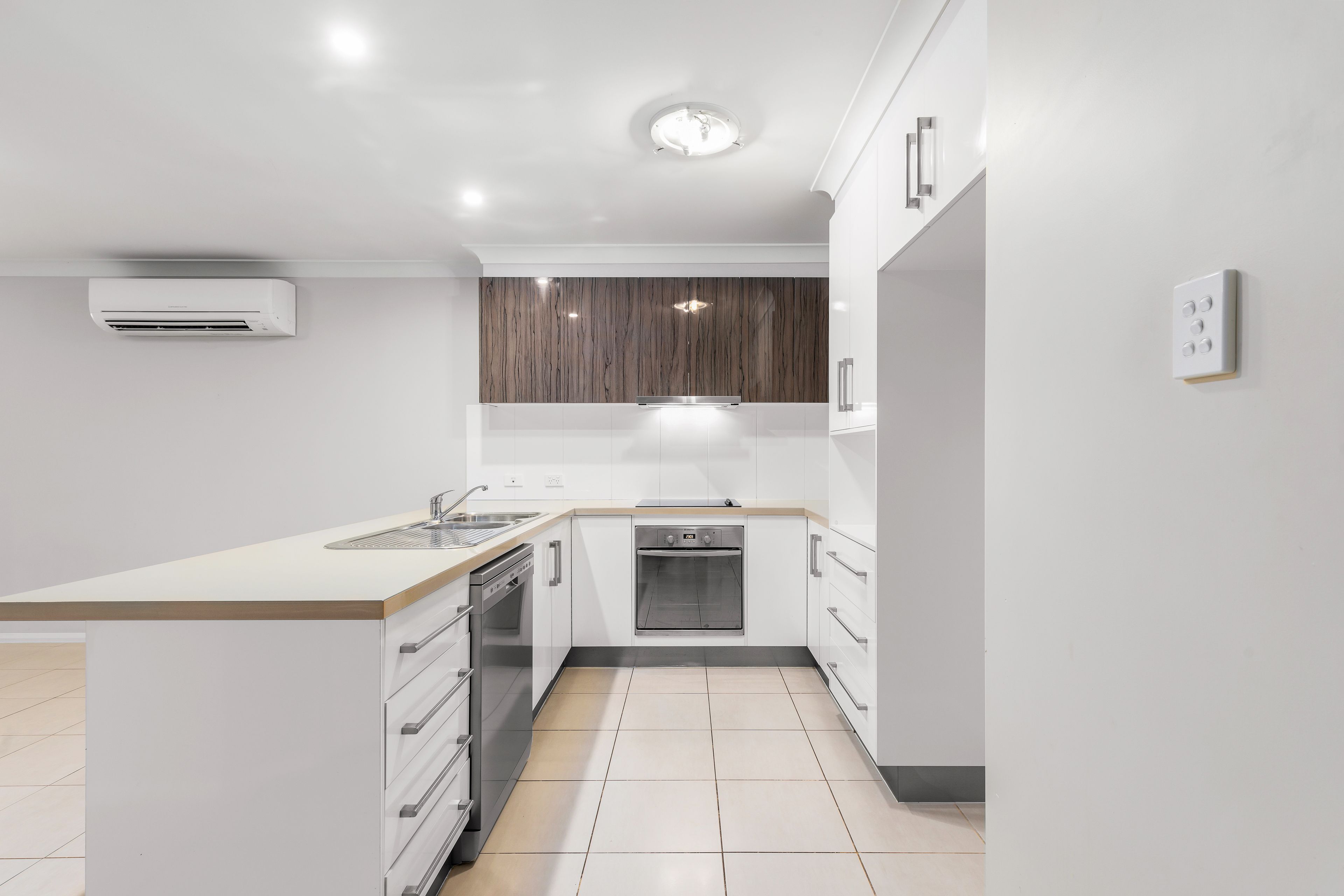 1/37 Croydon Street, Harristown, QLD 4350