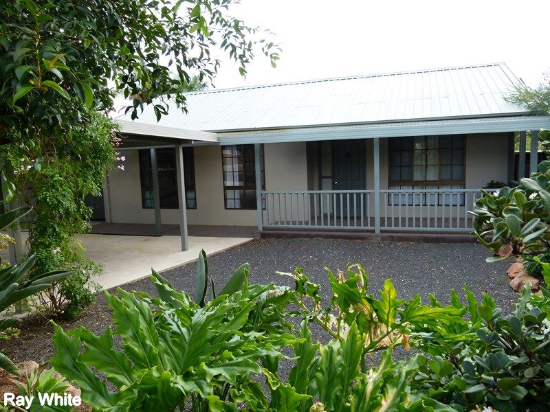 16 Holloway Street, Forbes, NSW 2871