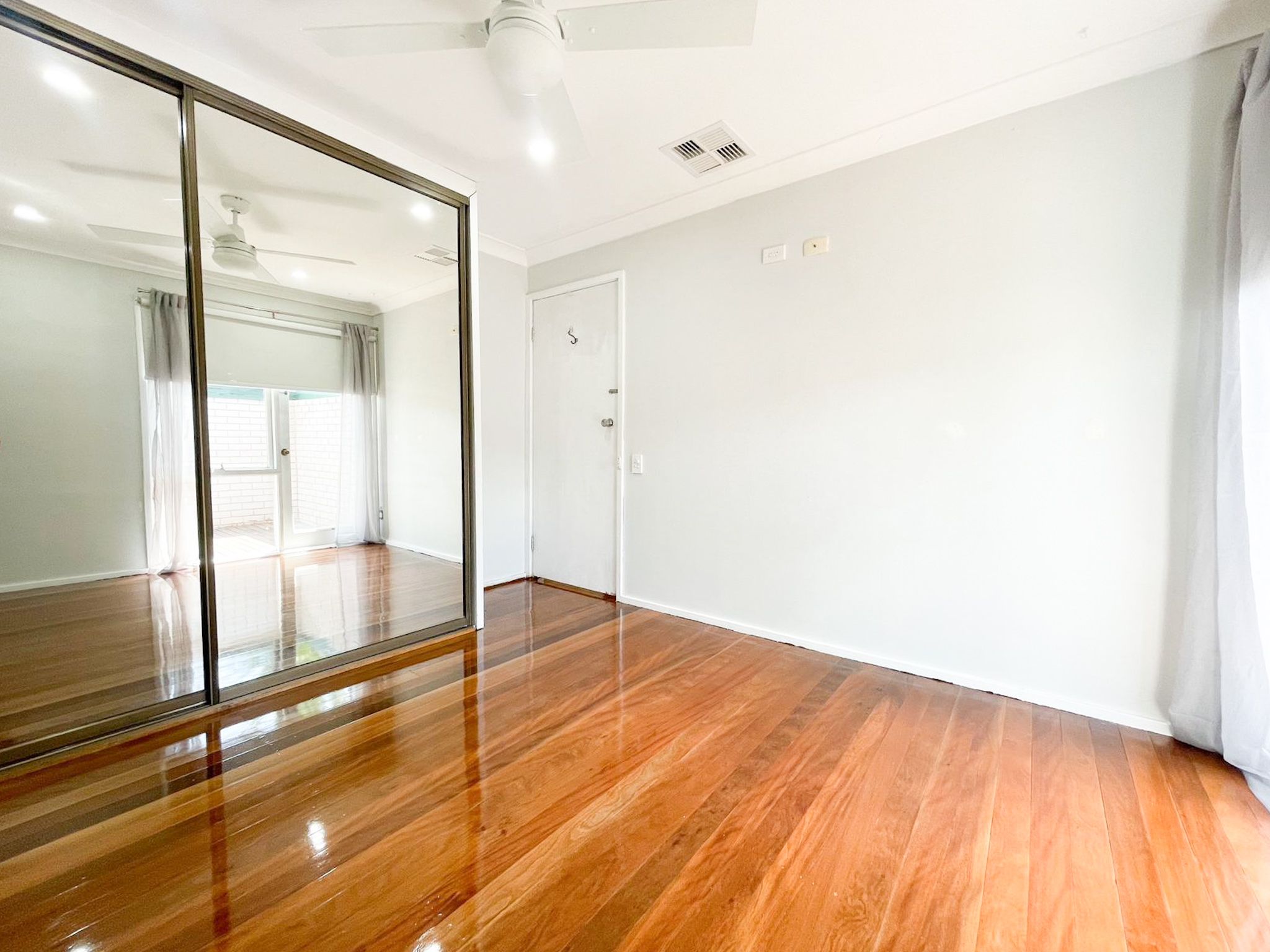 72 Trinity Drive, Cambridge Gardens, NSW