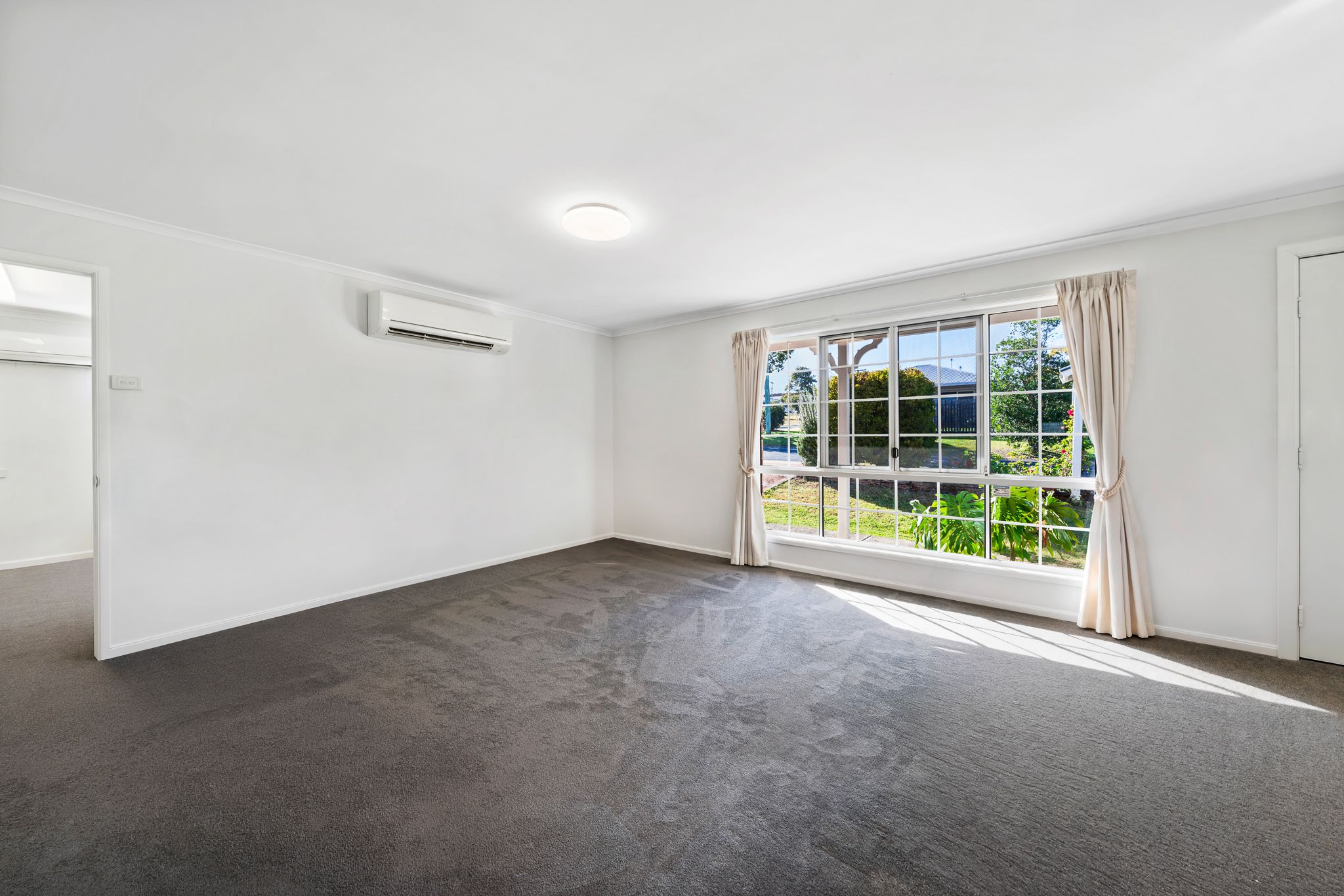 1 Waverley Street — photo 7 of 20
