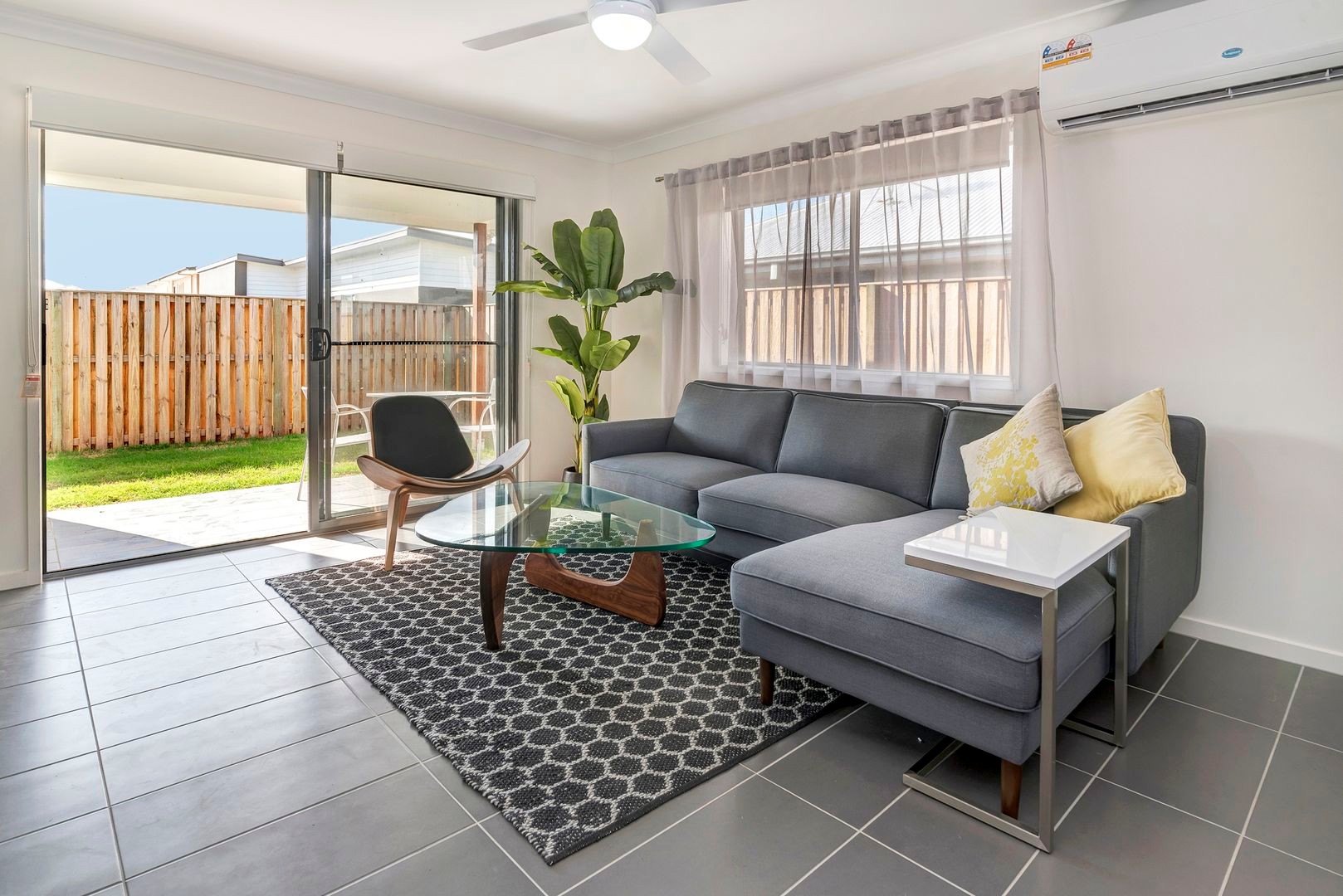 17 North Quay Circuit, Hope Island, QLD 4212