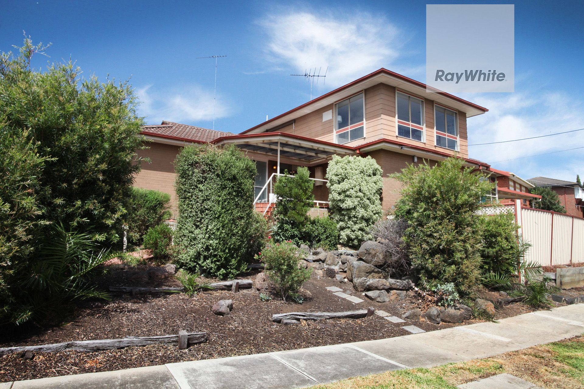 2 Keyes Place, Gladstone Park, VIC 3043