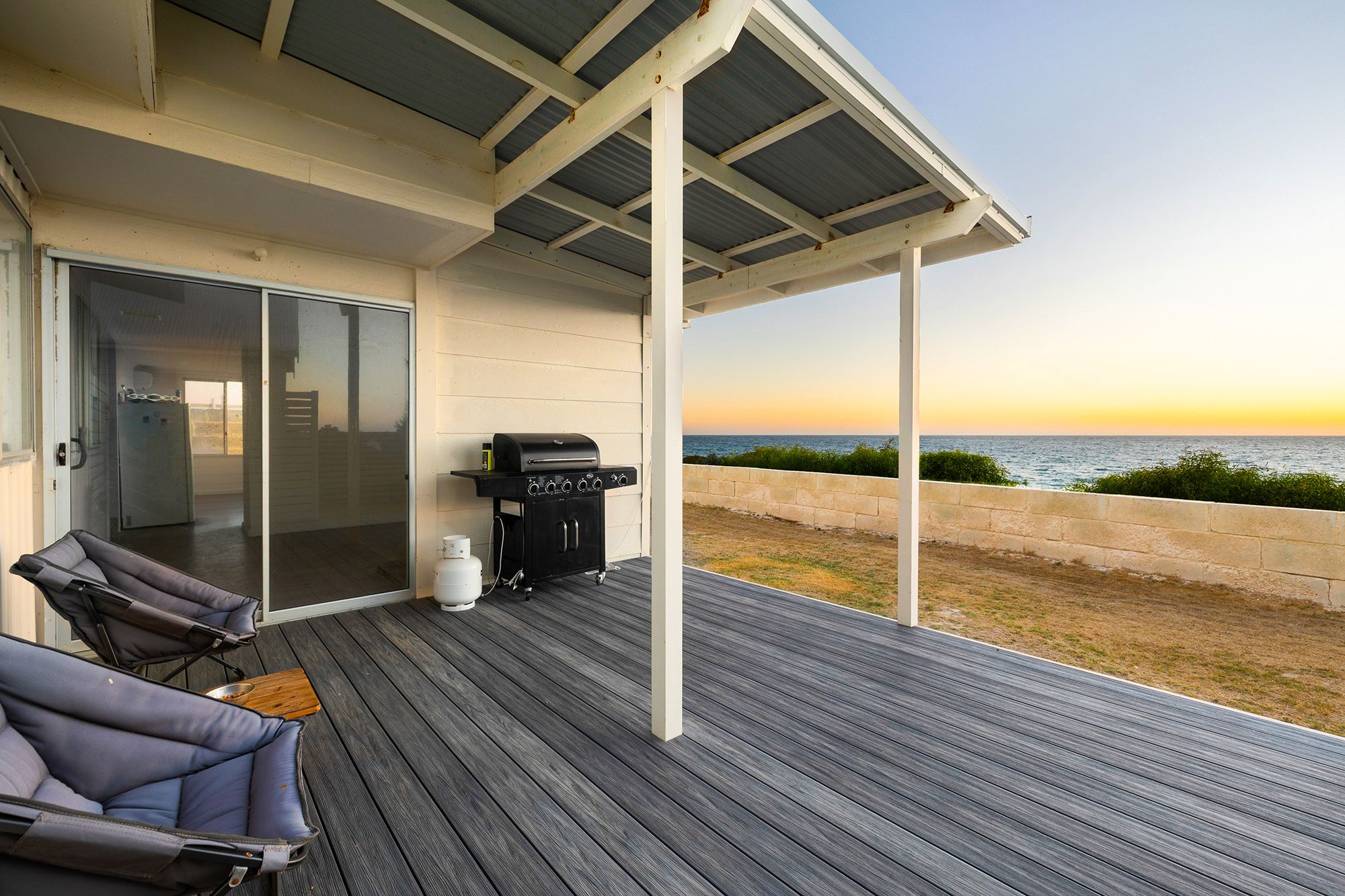 4 TURNER Street, Seabird, WA 6042