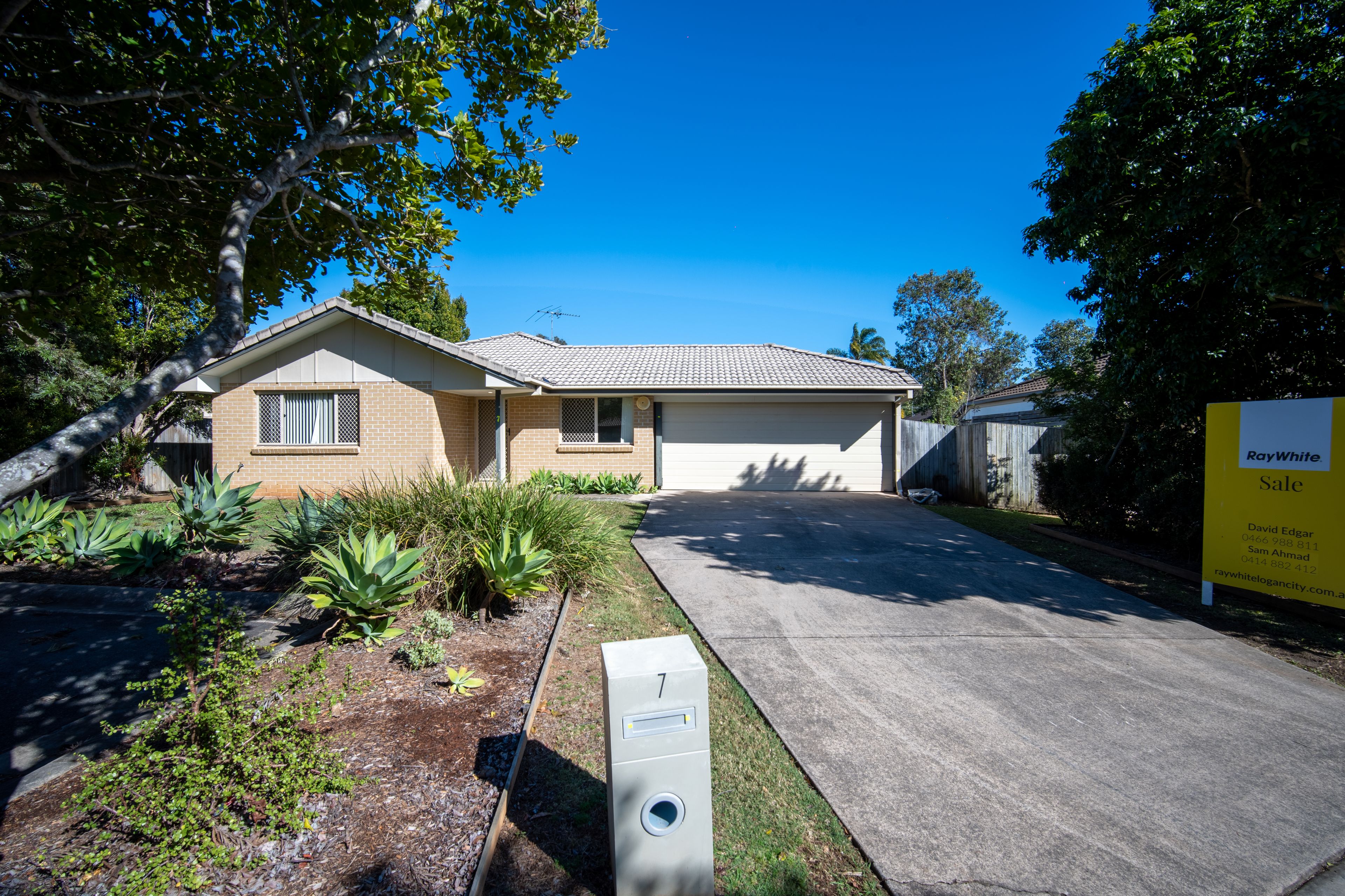 23 Darryl Street, Loganlea QLD 4131