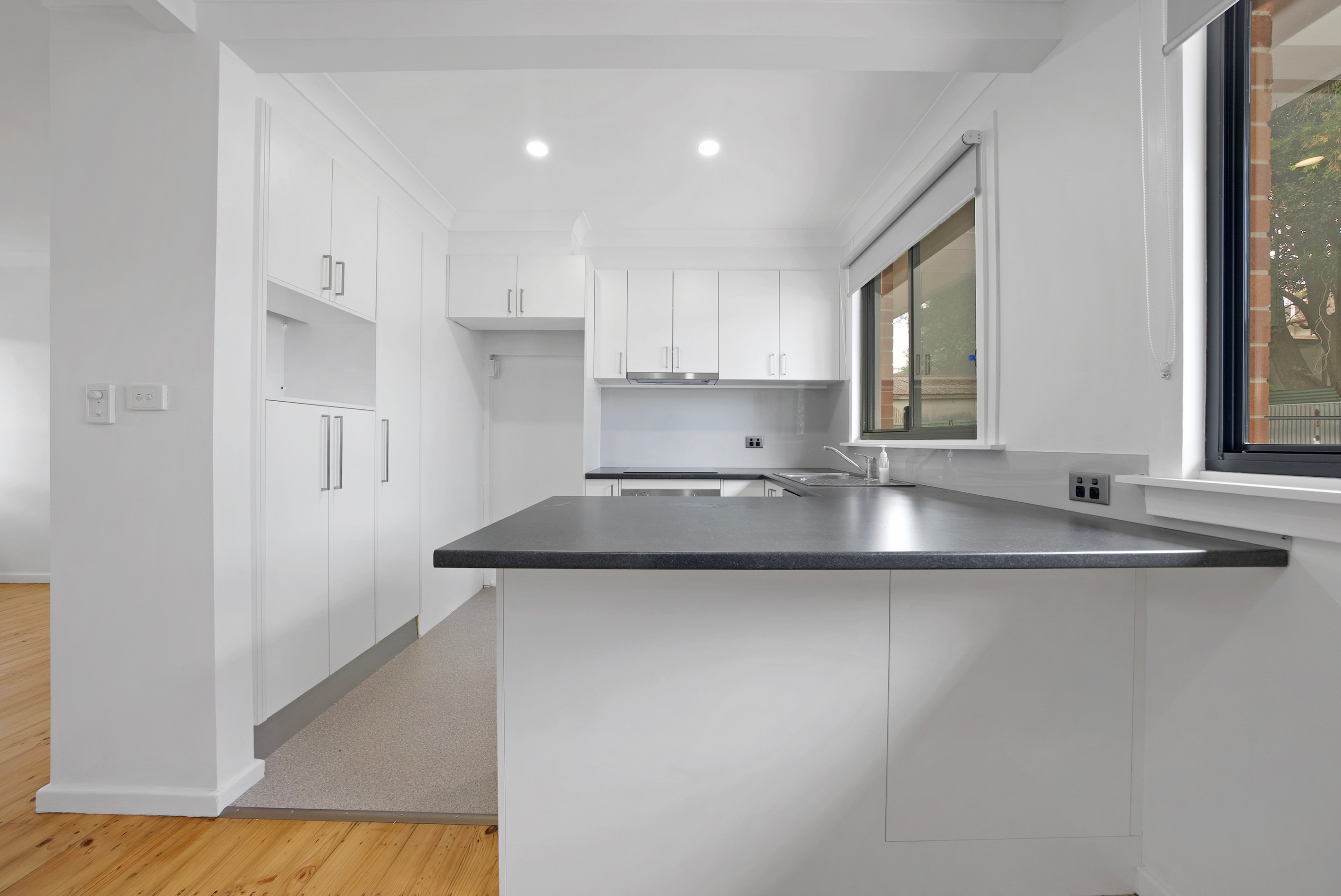 19 Alexander Avenue, Caves Beach, NSW 2281