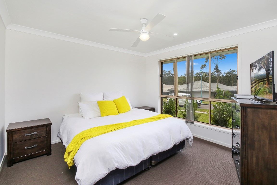 22 Colonial Street, Wadalba, NSW 2259