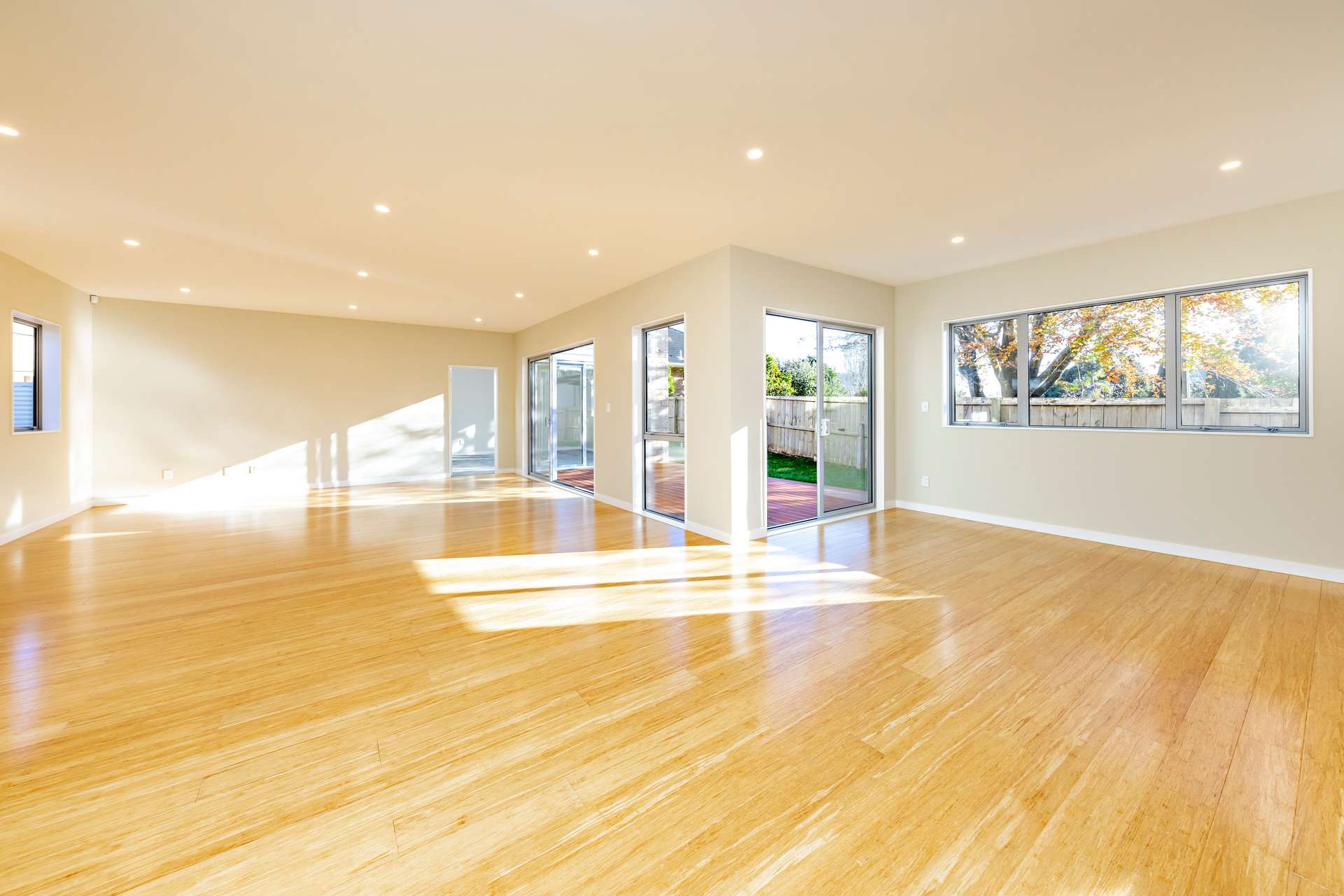 16 Watene Road photo 6