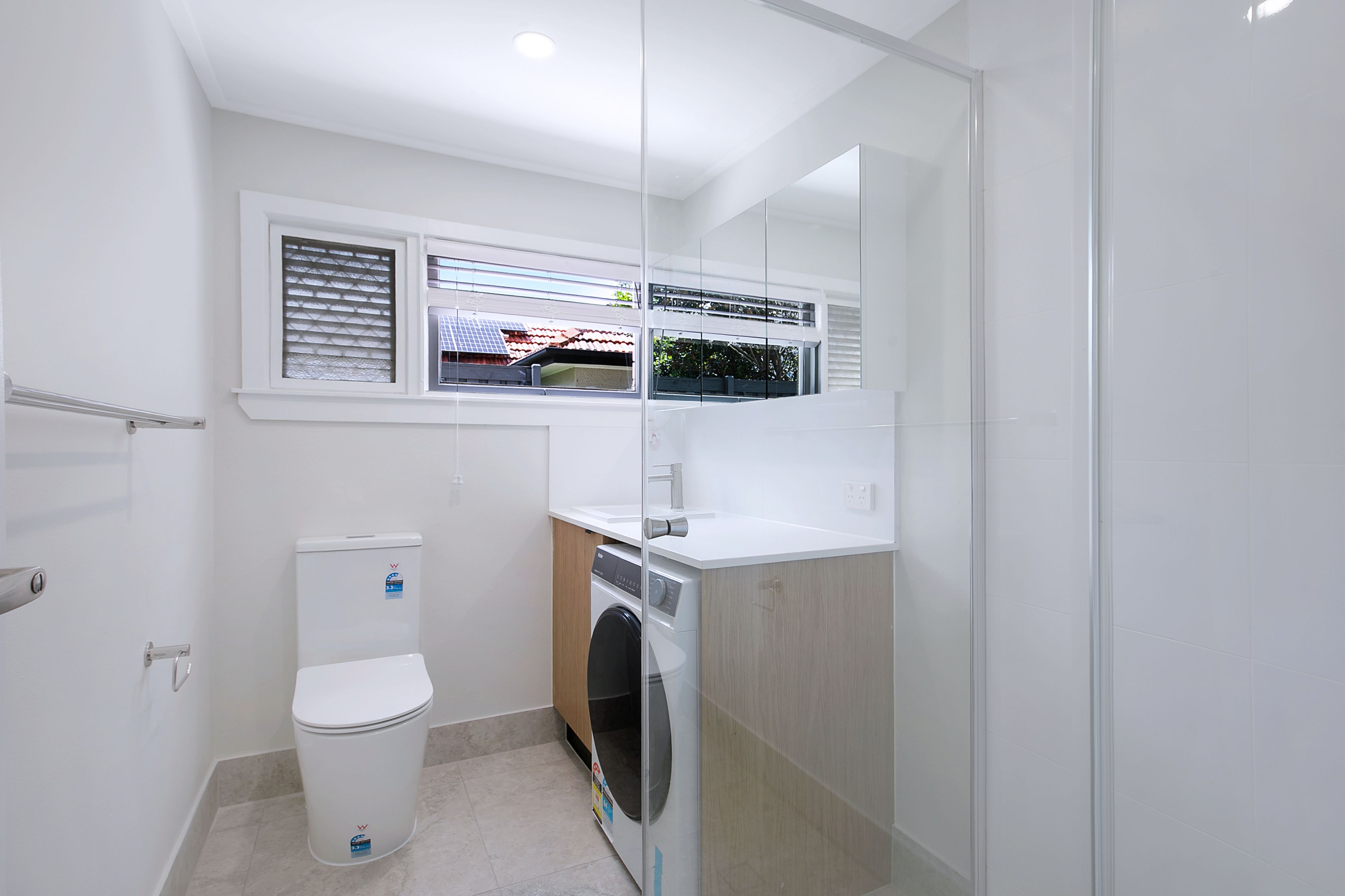 28 Hilda Street — photo 5 of 10