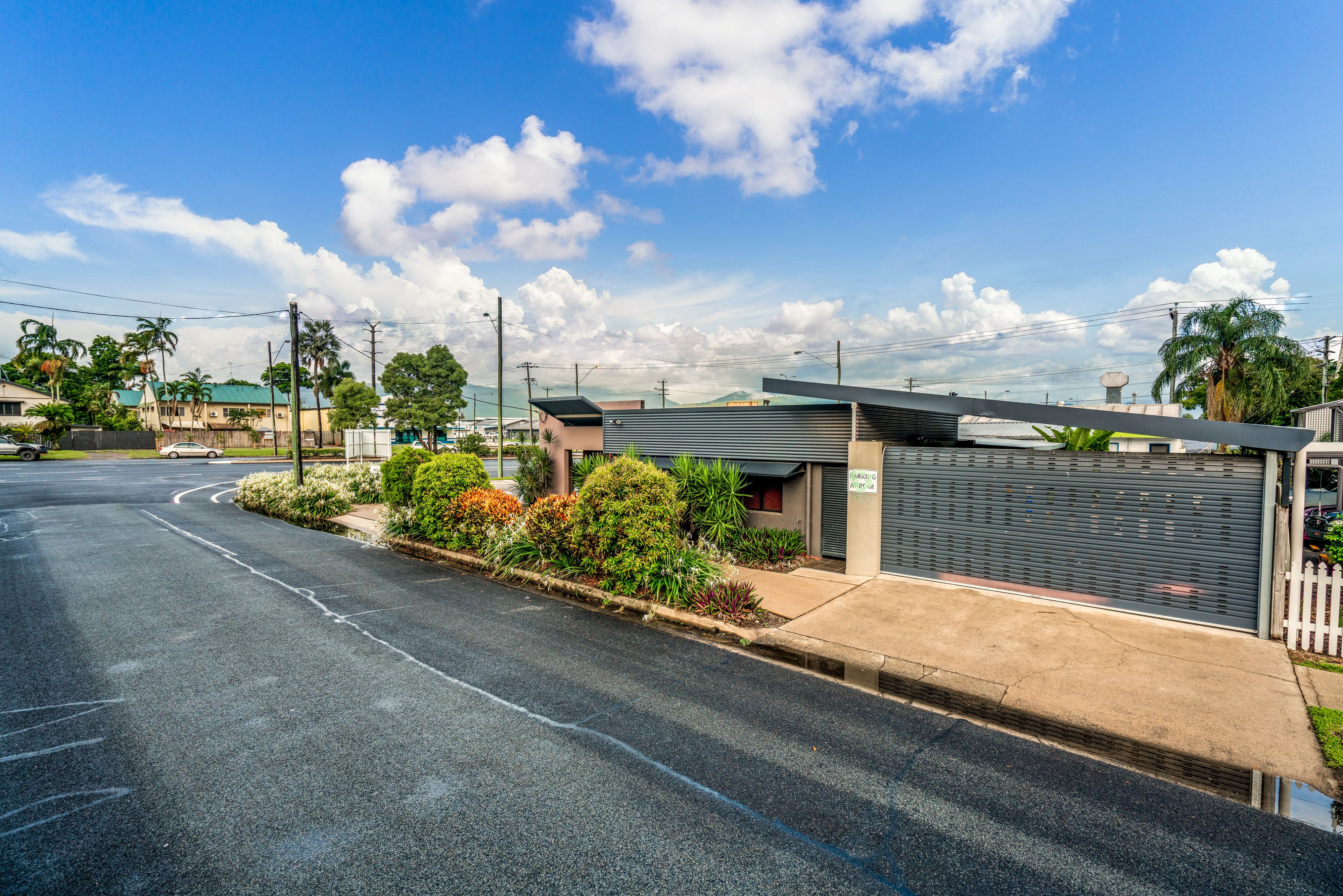 113-115 Aumuller Street, Bungalow, QLD 4870